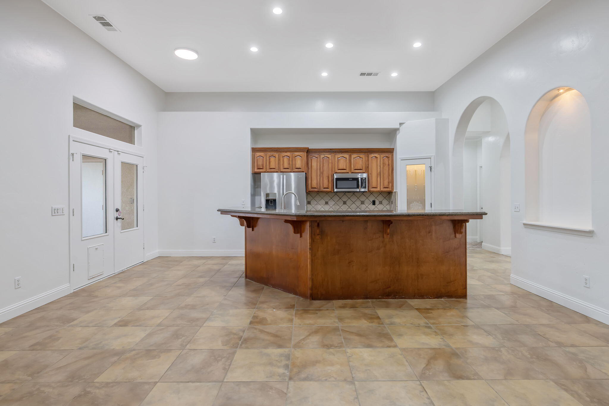 4421 E Douglas Ave, Visalia, CA 93292