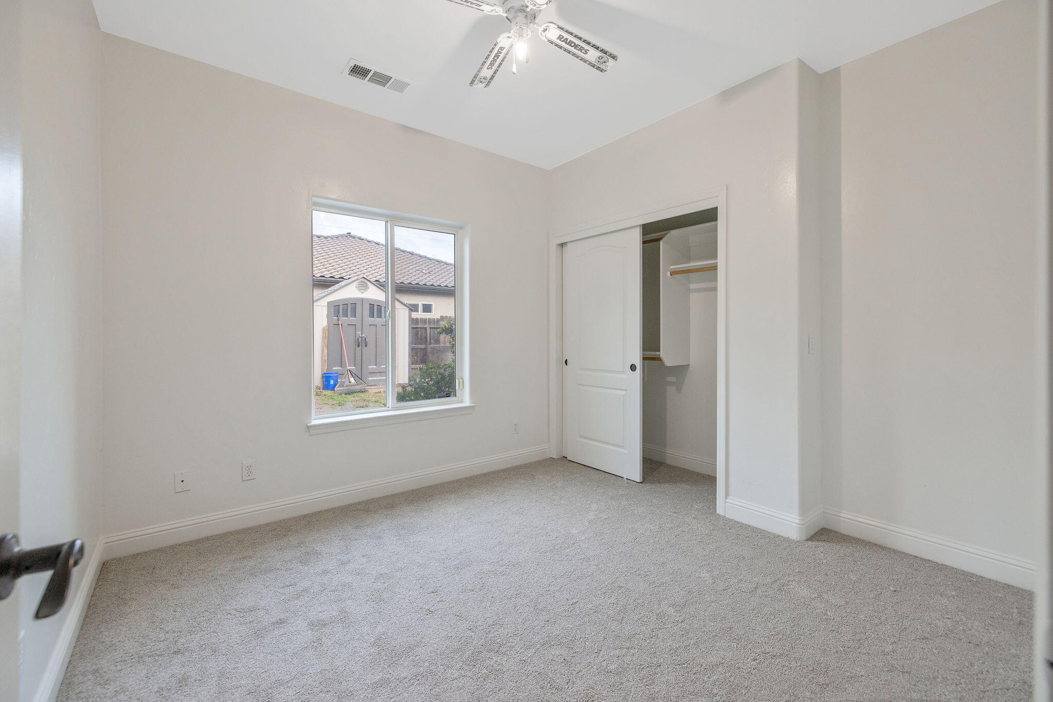 4421 E Douglas Ave, Visalia, CA 93292