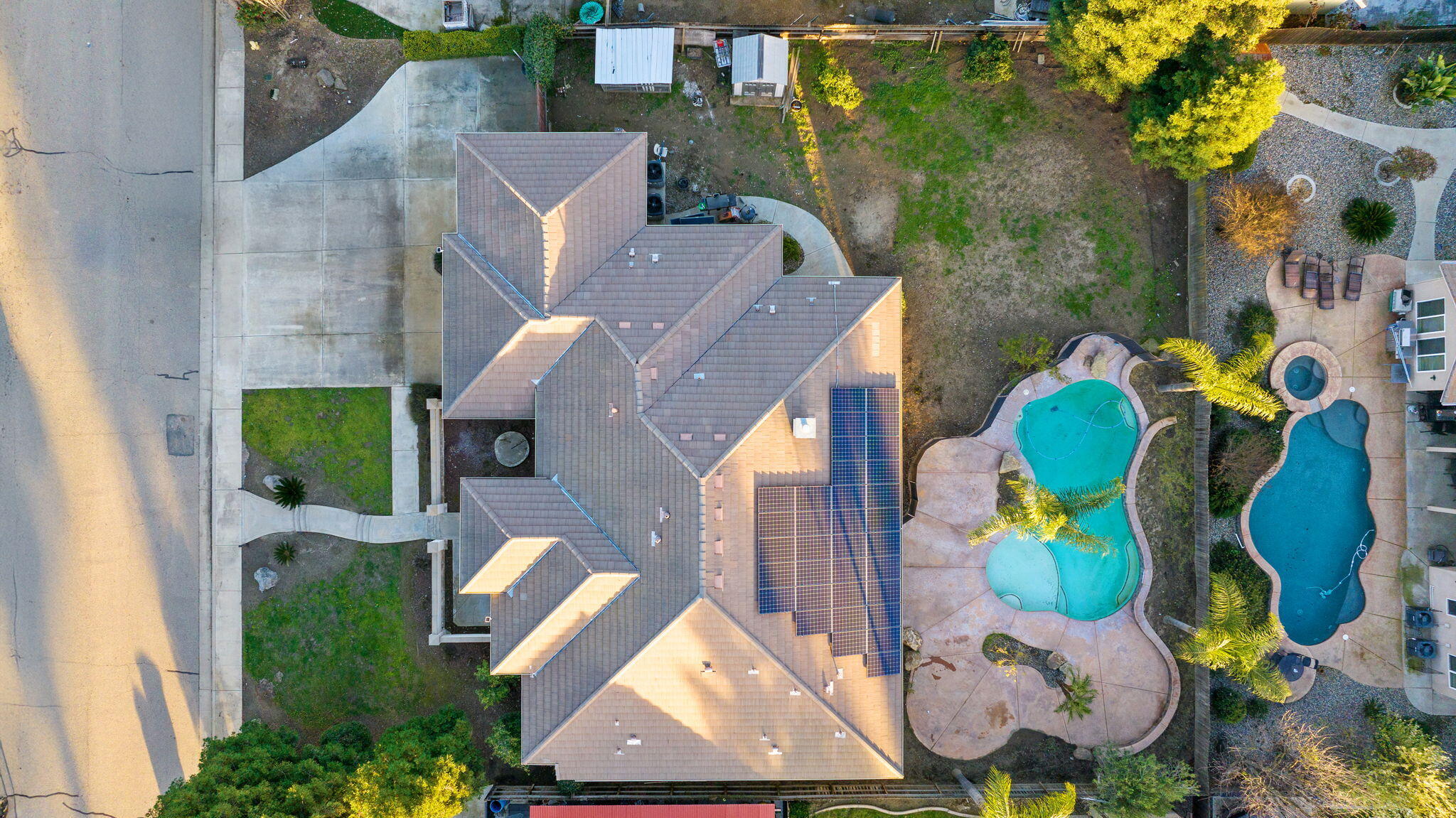 4421 E Douglas Ave, Visalia, CA 93292