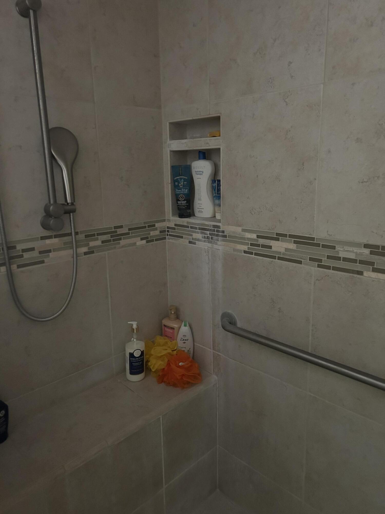 2745 E NE Goshen Ave, Visalia, CA 93292