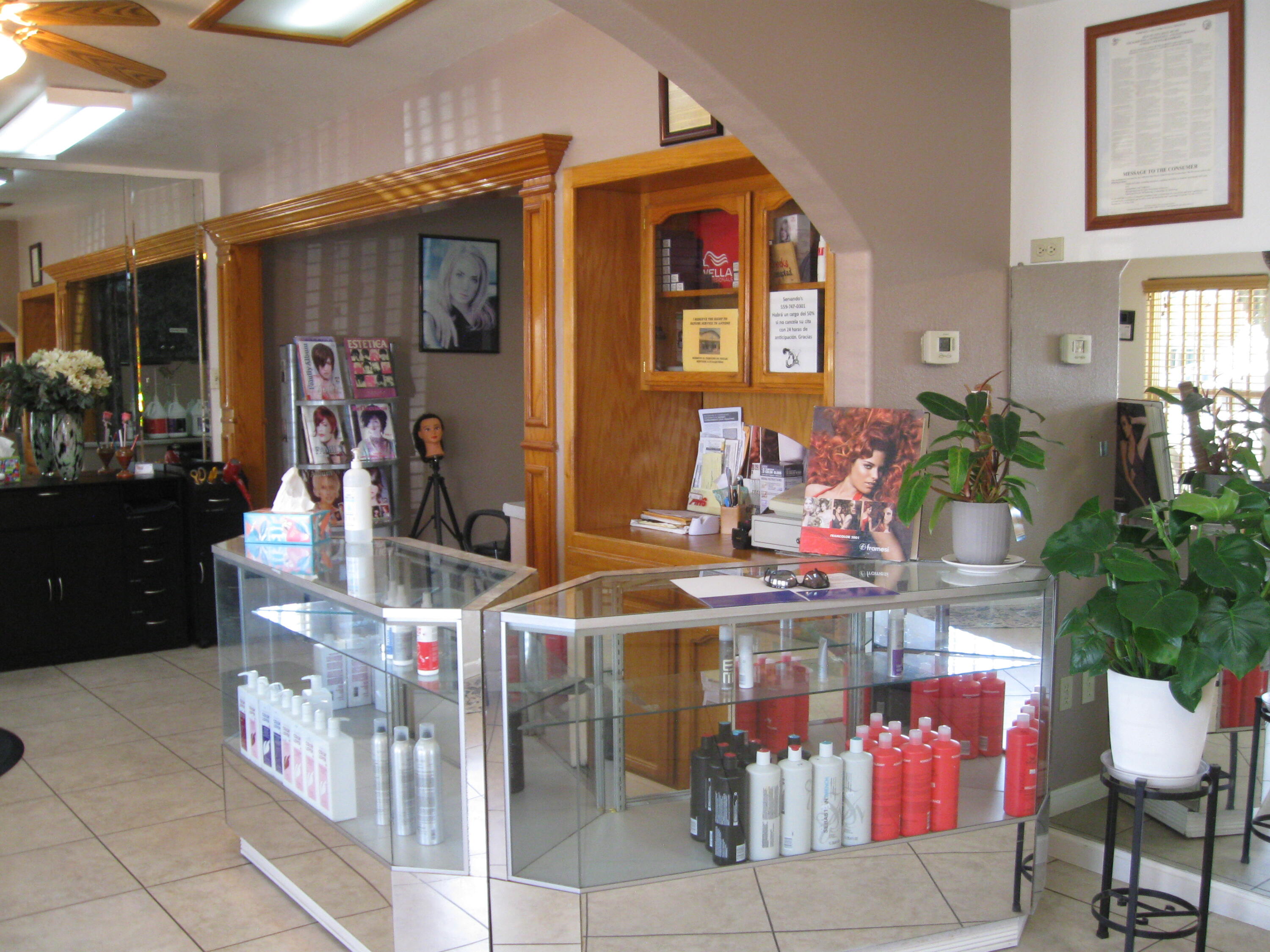 442 N N Farmersville Blvd, Farmersville, CA 93223