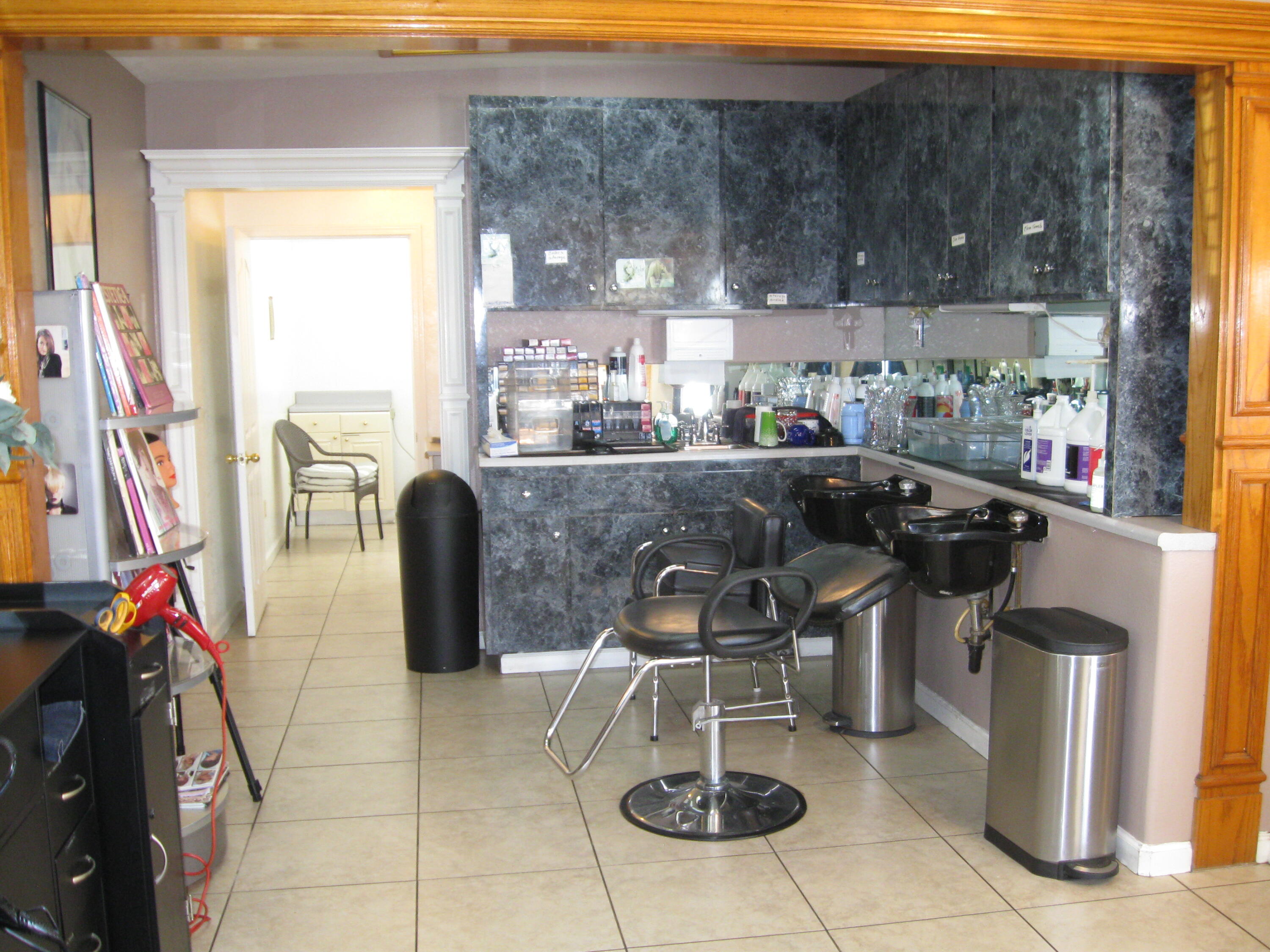 442 N N Farmersville Blvd, Farmersville, CA 93223