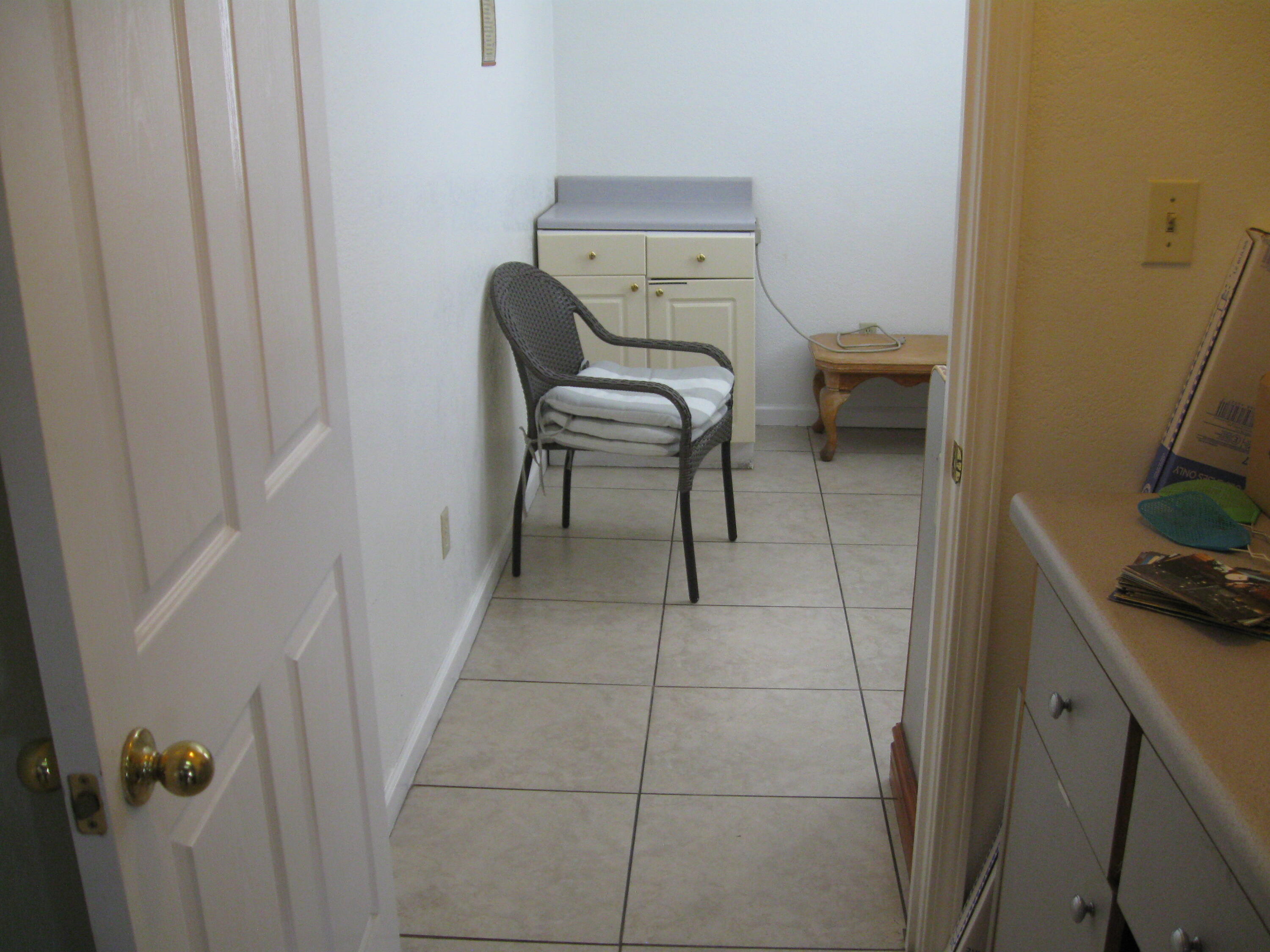 442 N N Farmersville Blvd, Farmersville, CA 93223