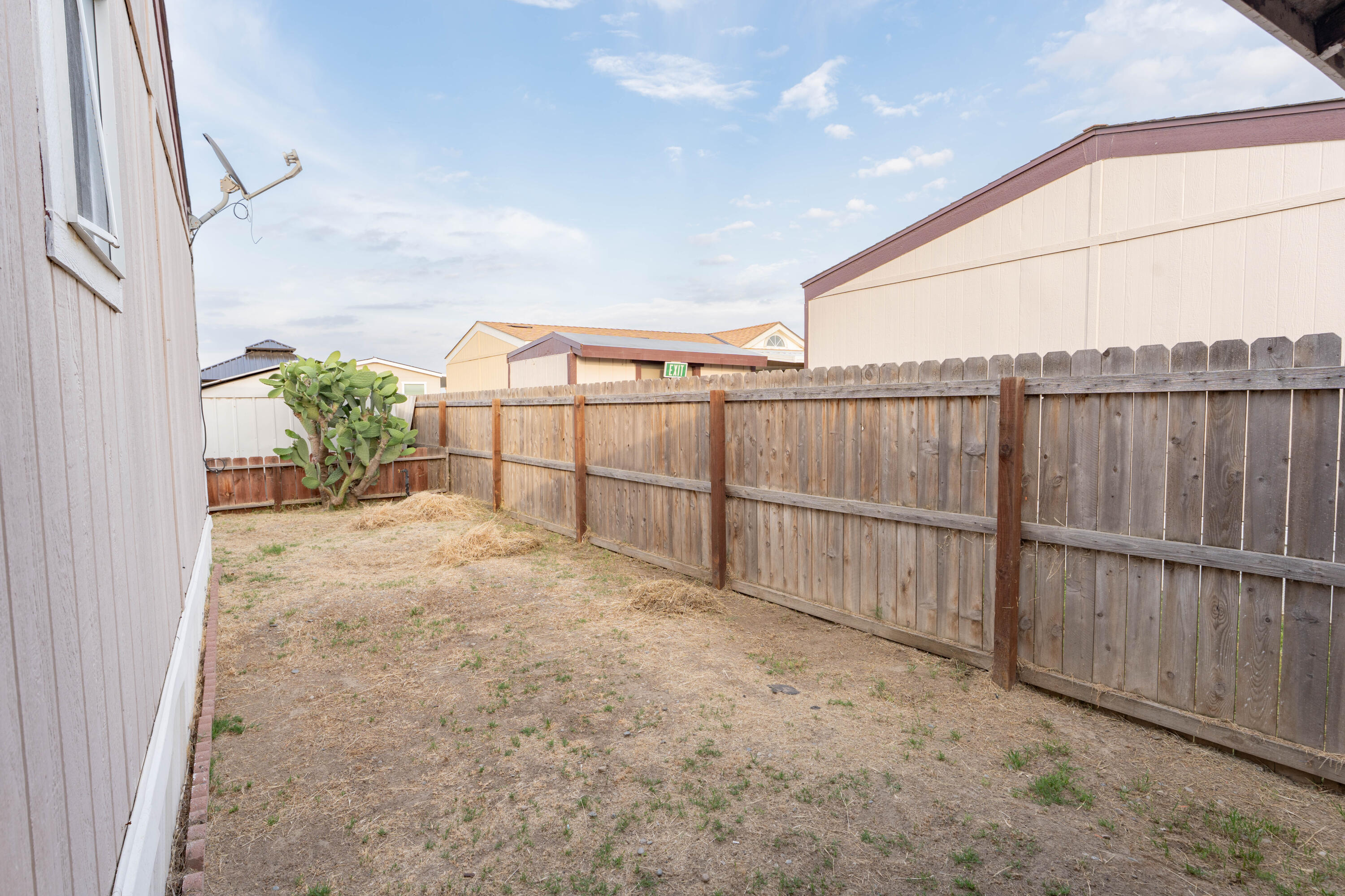 900 E Rankin Rd #119, Tulare, CA 93274