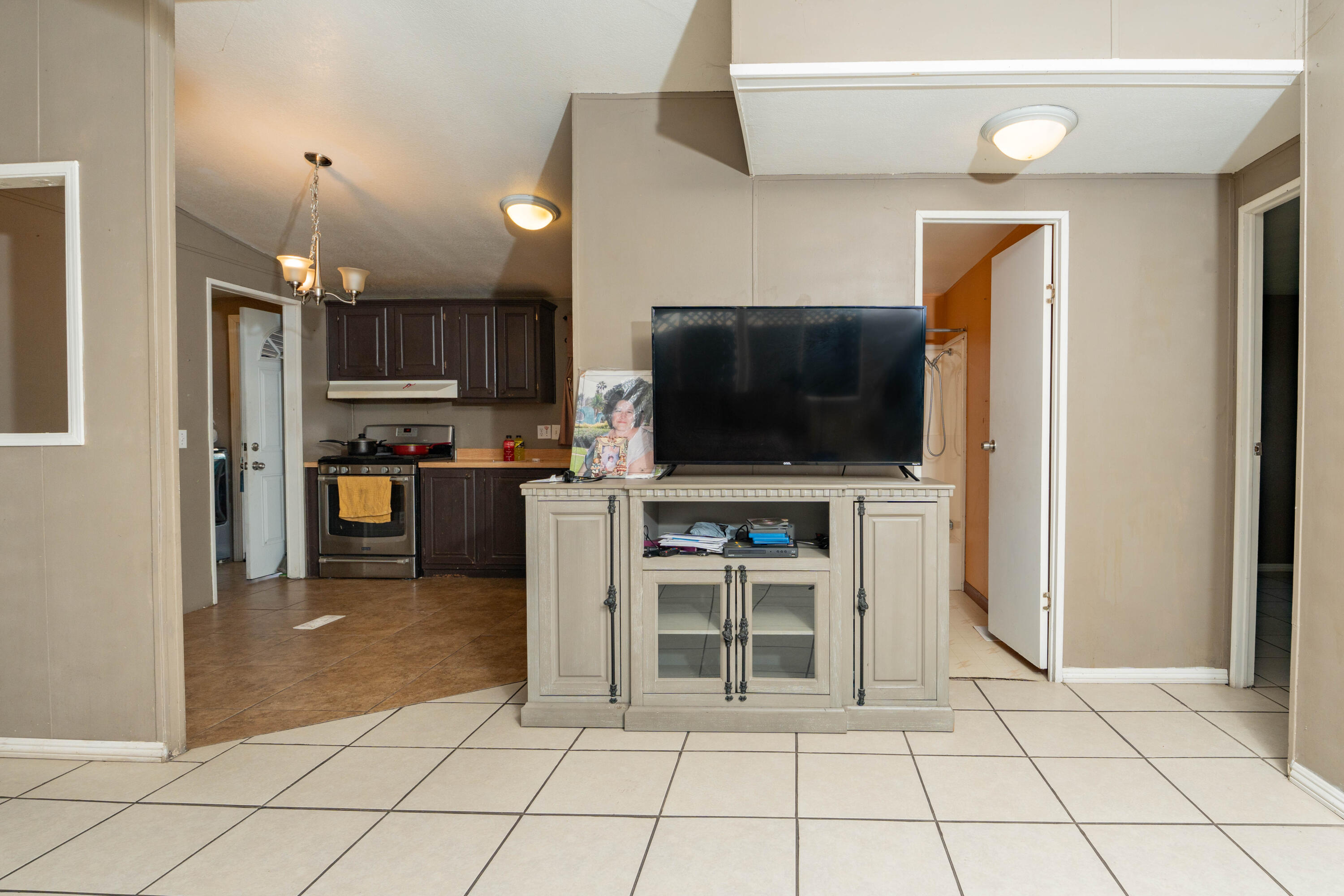 900 E Rankin Rd #119, Tulare, CA 93274