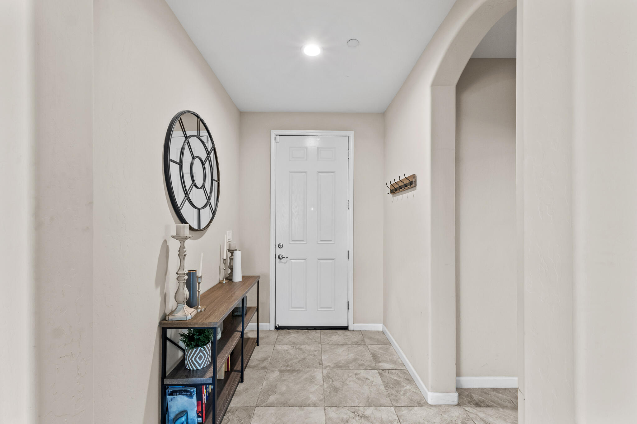 1727 Bristol Ave, Tulare, CA 93274