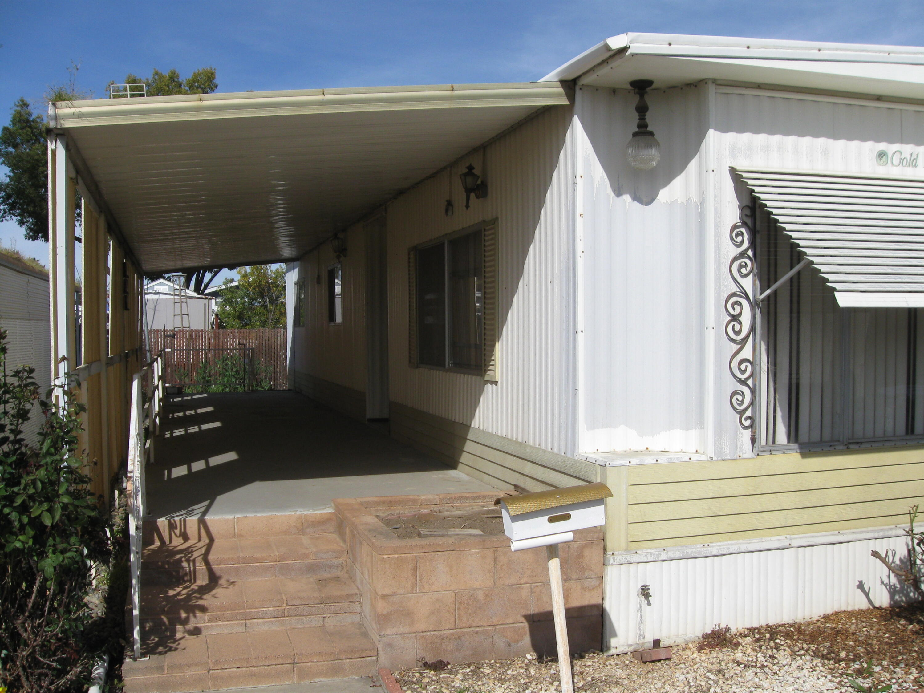 225 N Akers St ##310, Visalia, CA 93291