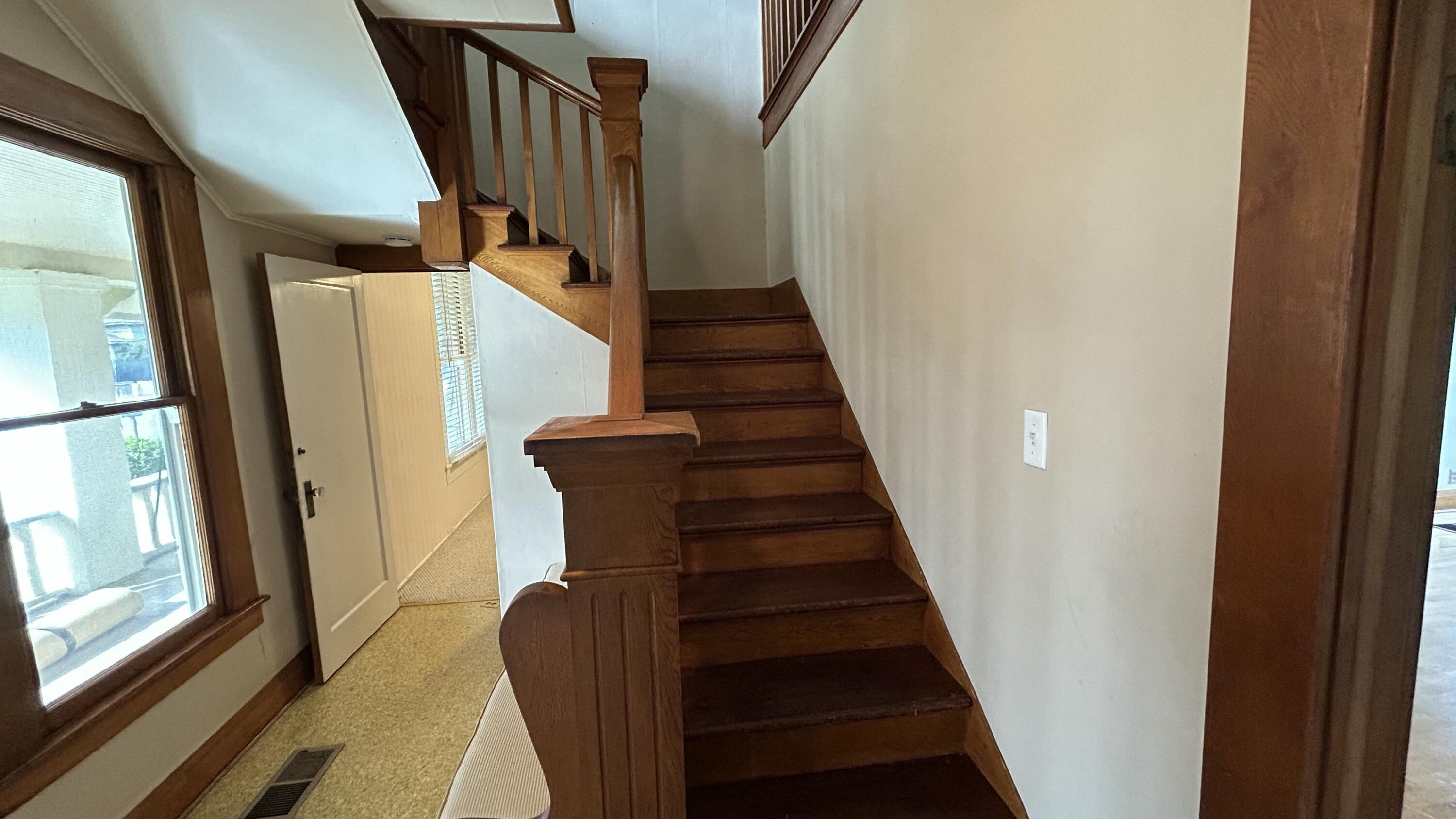 234 S D St, Tulare, CA 93274