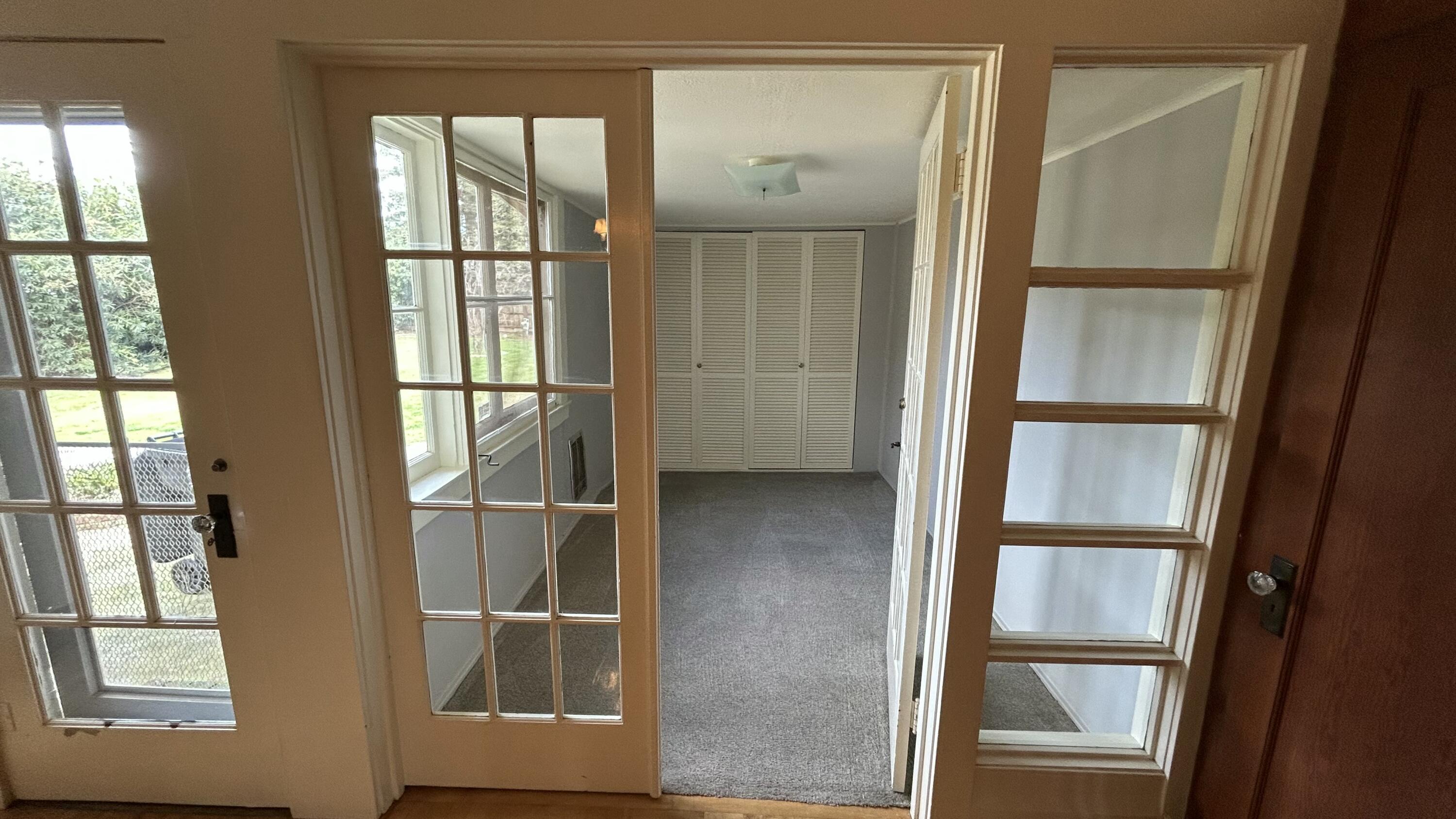 234 S D St, Tulare, CA 93274