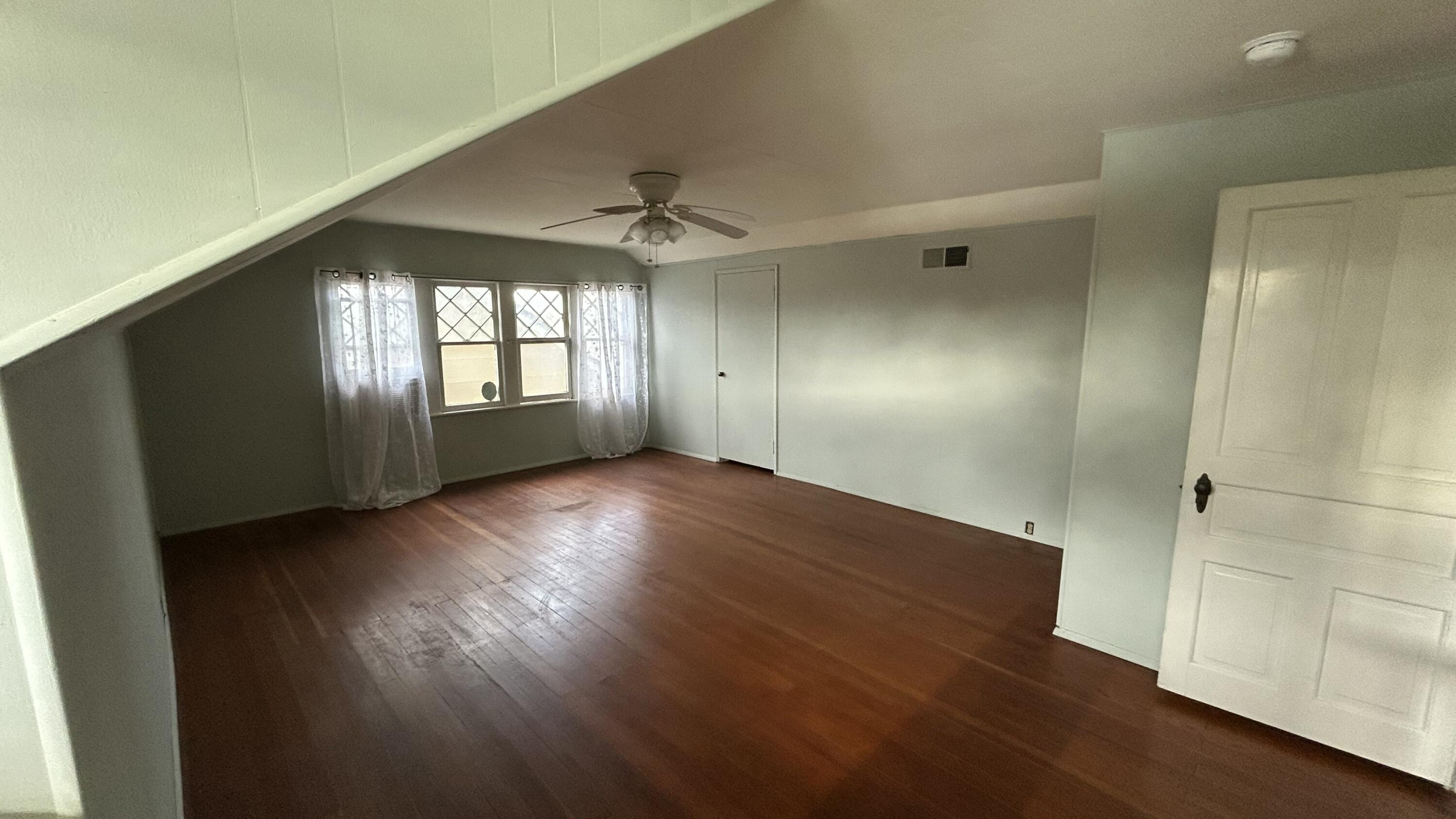 234 S D St, Tulare, CA 93274