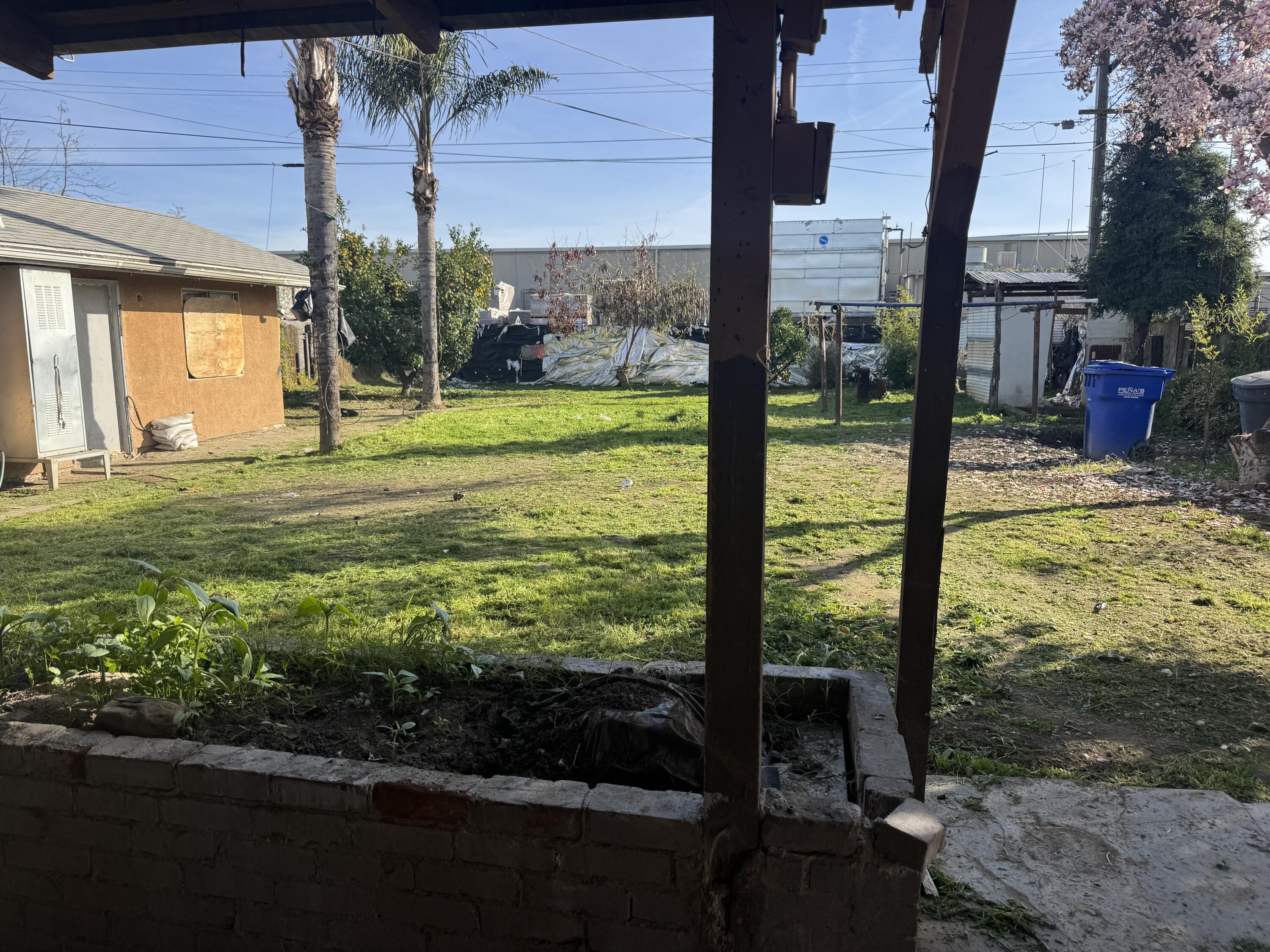 12935 Sierra, Cutler, CA 93615