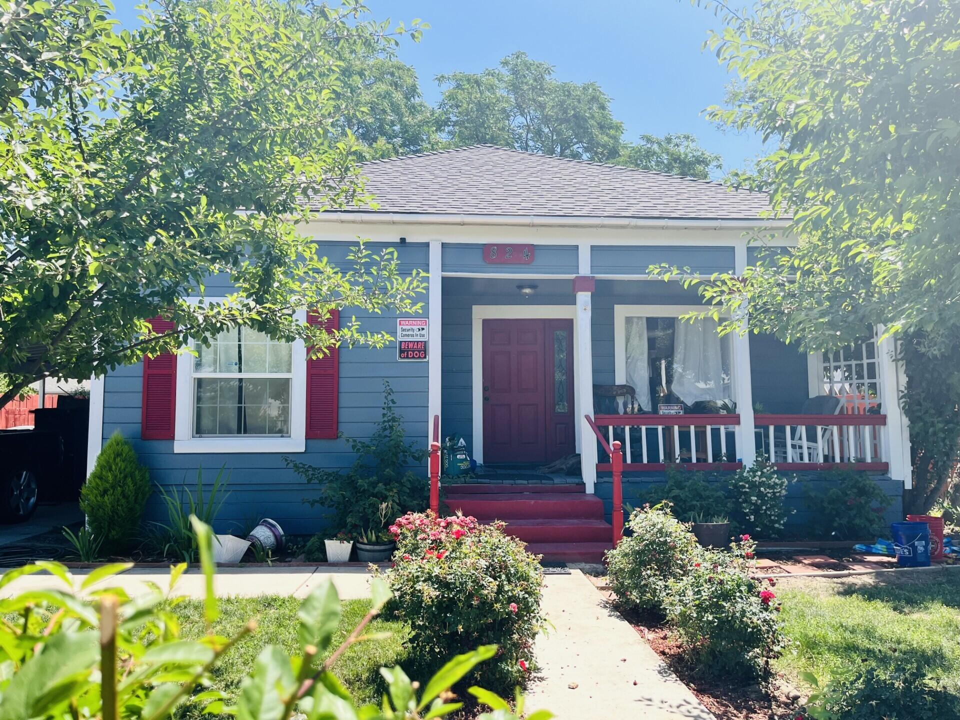 824 N N Willis St, Visalia, CA 93291