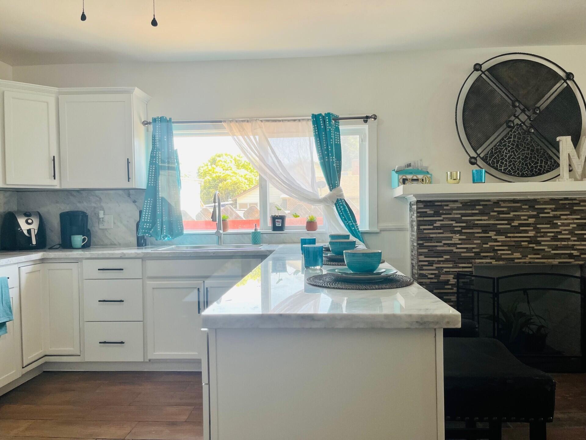 824 N N Willis St, Visalia, CA 93291