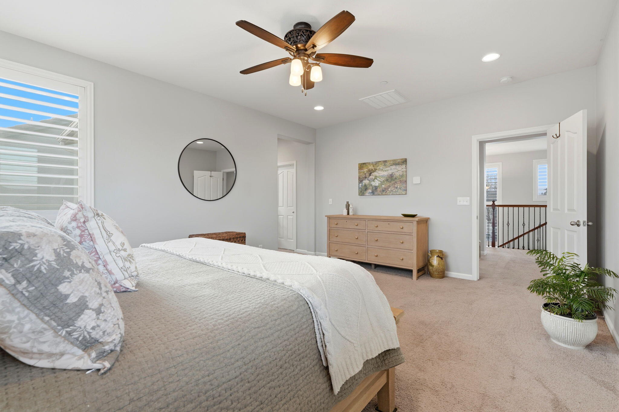 2619 W Connelly Ave, Visalia, CA 93291