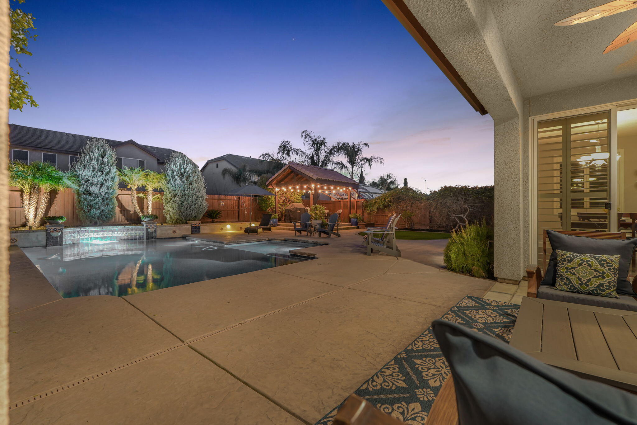 2619 W Connelly Ave, Visalia, CA 93291