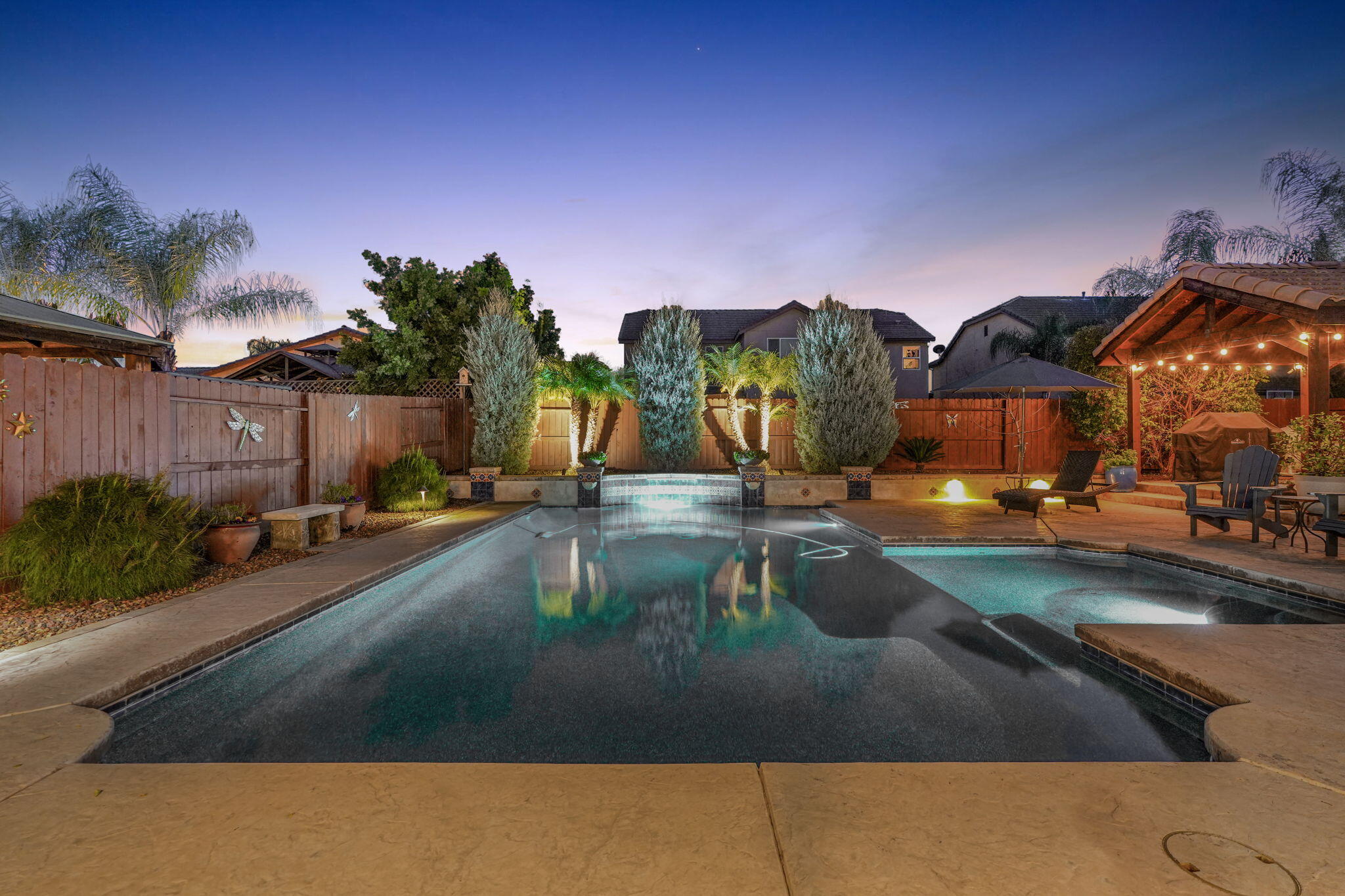 2619 W Connelly Ave, Visalia, CA 93291