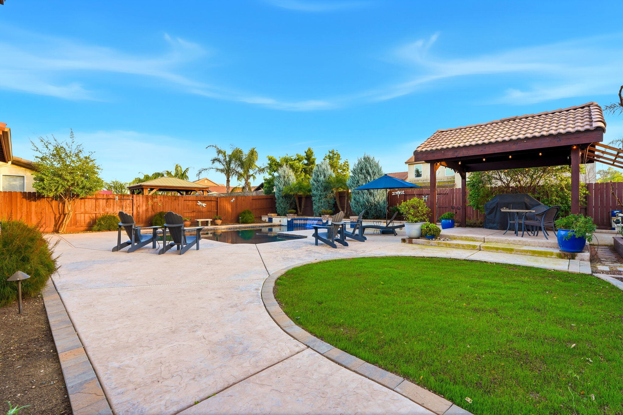 2619 W Connelly Ave, Visalia, CA 93291