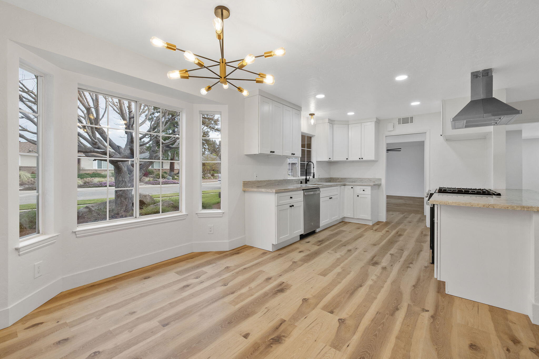 1359 W Millbrae Ave, Fresno, CA 93711