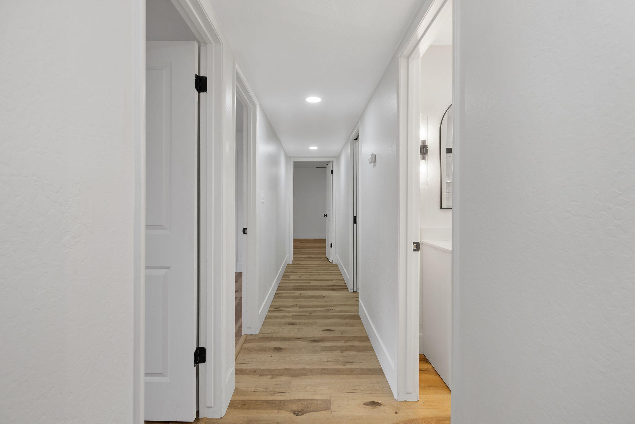 1359 W Millbrae Ave, Fresno, CA 93711