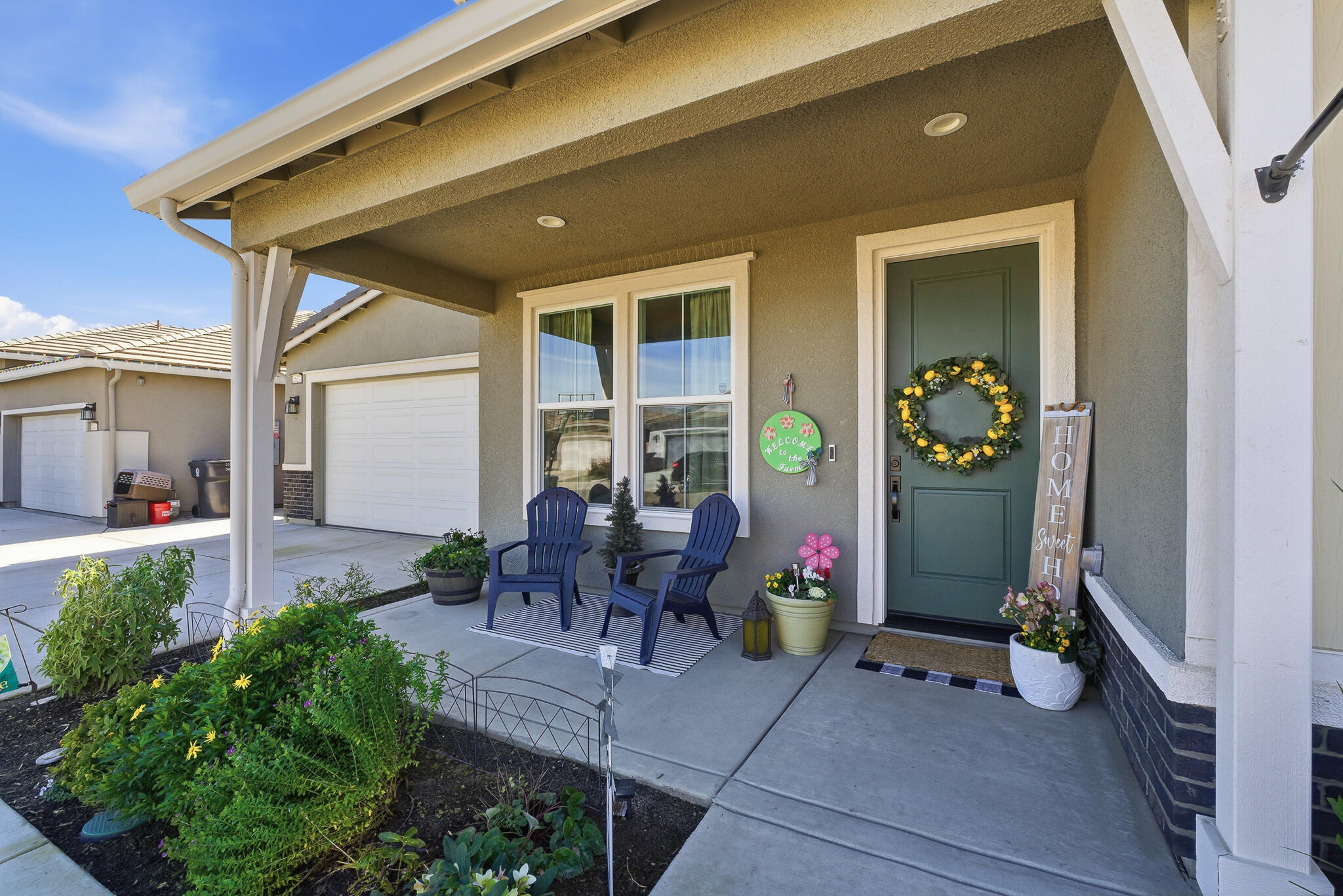 2827 Sand Hills Ave, Tulare, CA 93274