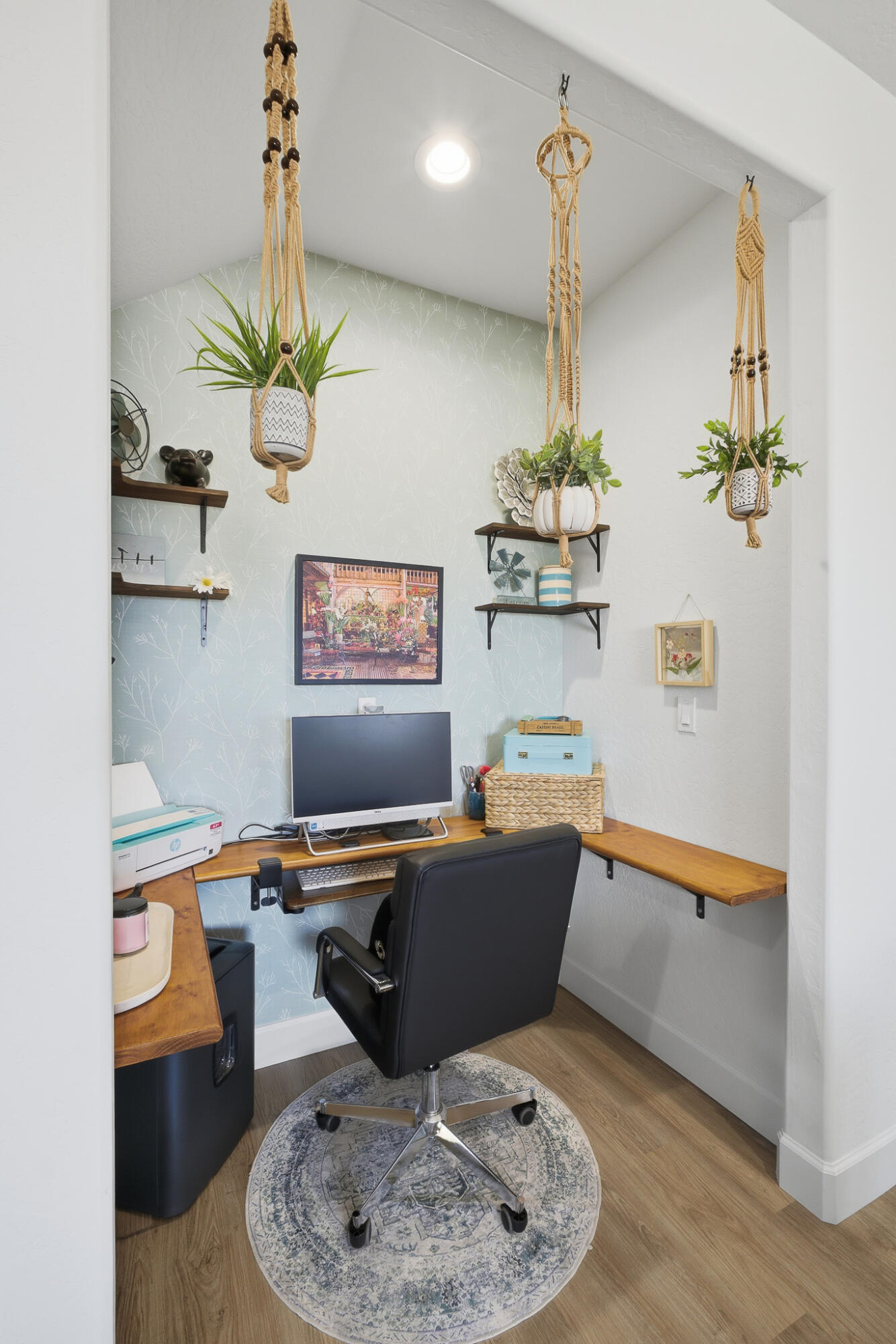 2827 Sand Hills Ave, Tulare, CA 93274