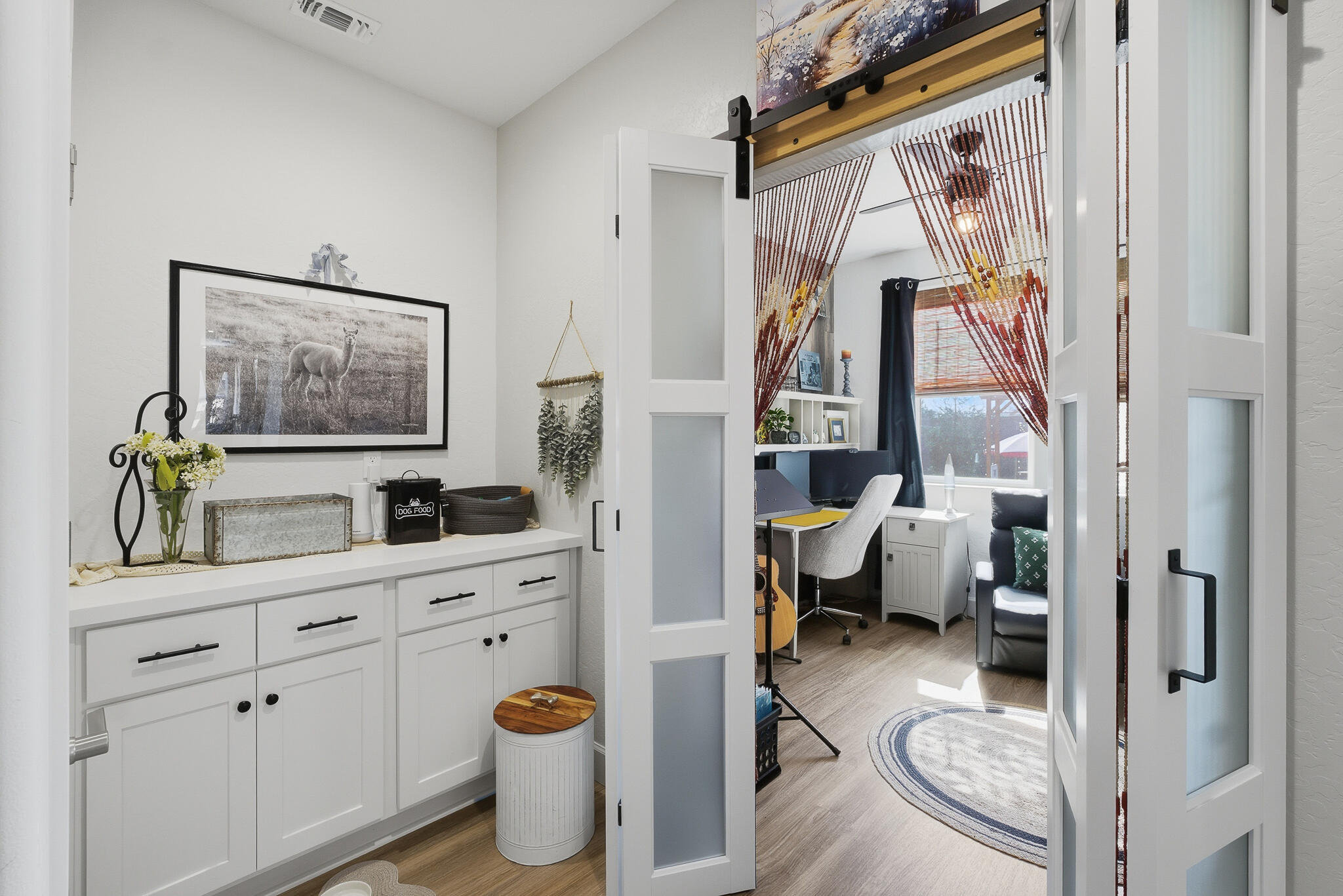 2827 Sand Hills Ave, Tulare, CA 93274