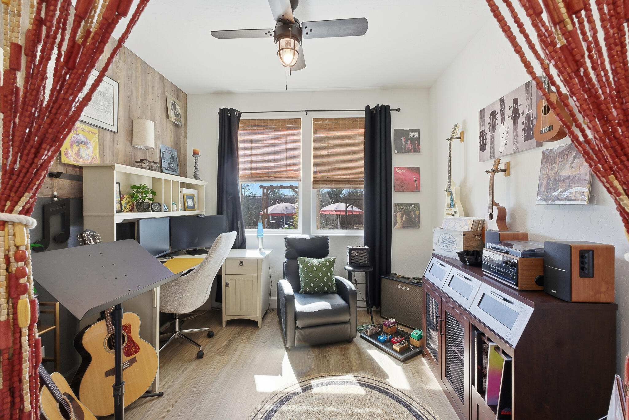 2827 Sand Hills Ave, Tulare, CA 93274