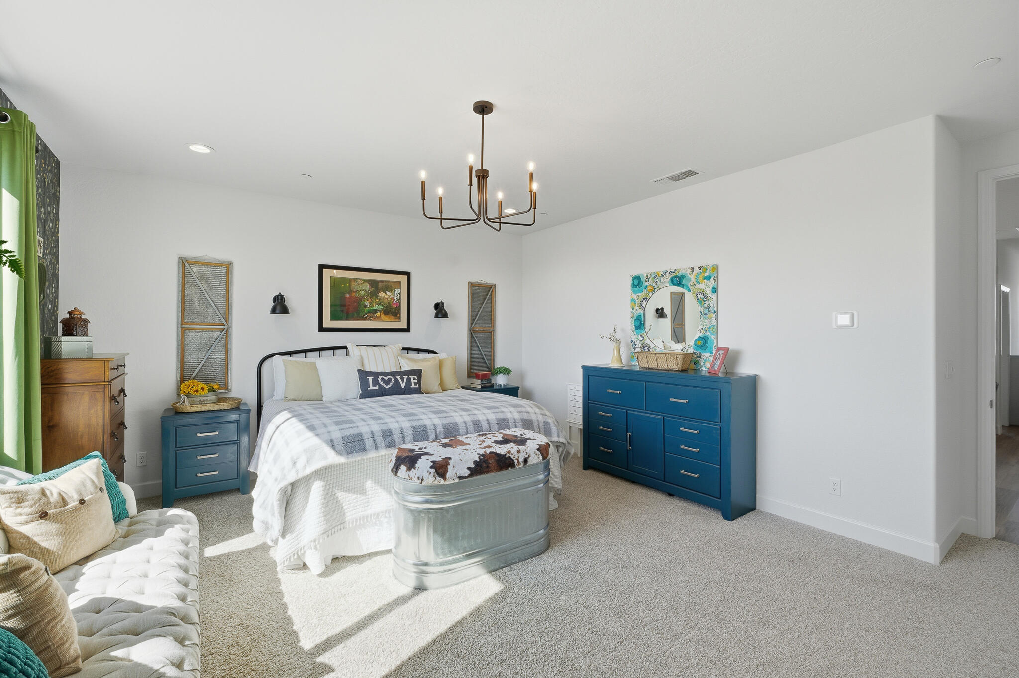 2827 Sand Hills Ave, Tulare, CA 93274