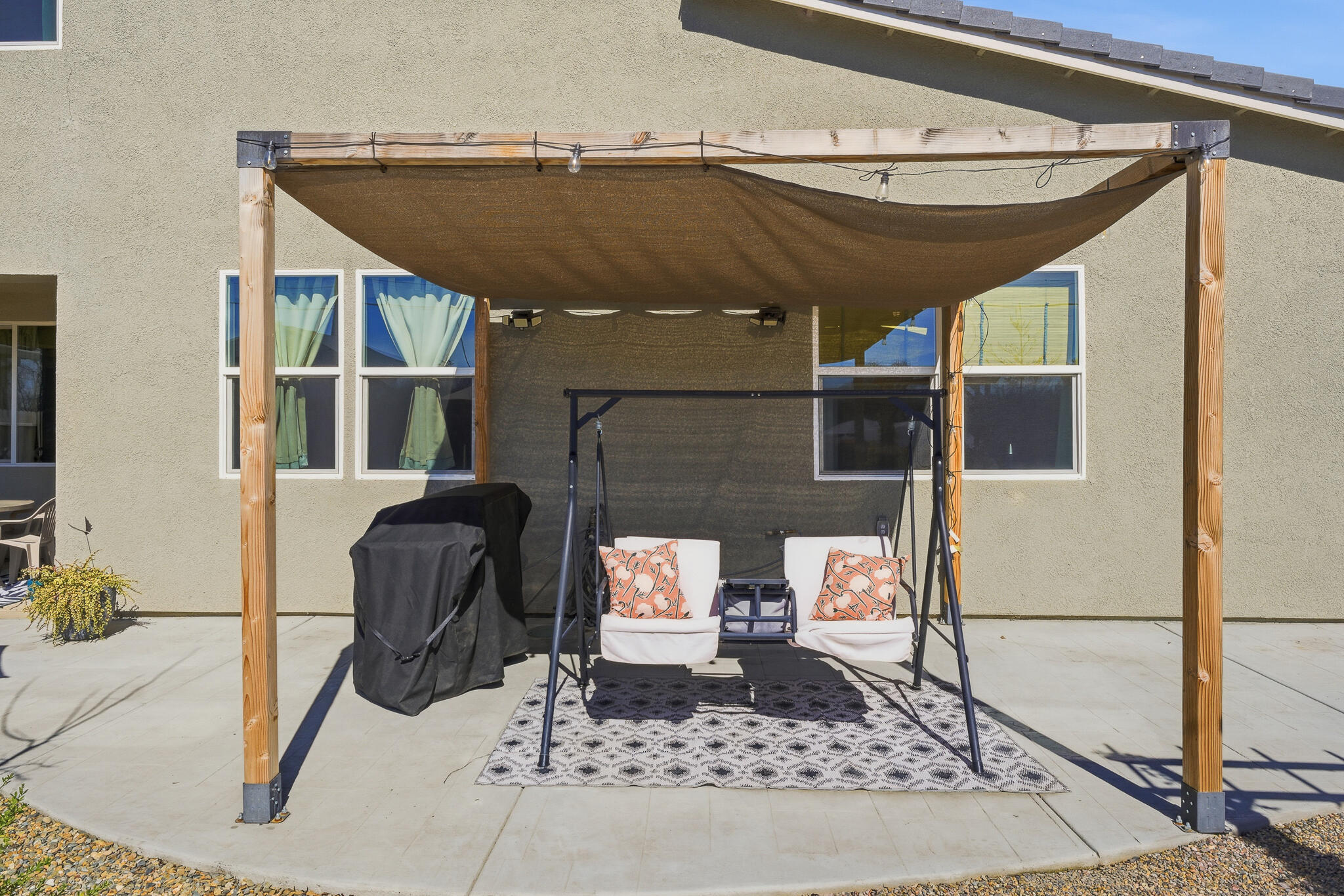 2827 Sand Hills Ave, Tulare, CA 93274