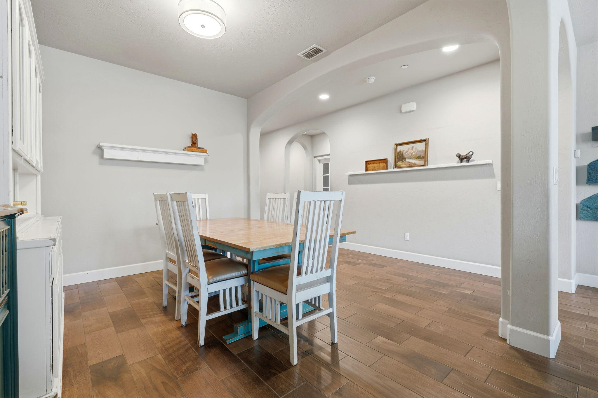 3531 W Perez Ave, Visalia, CA 93291