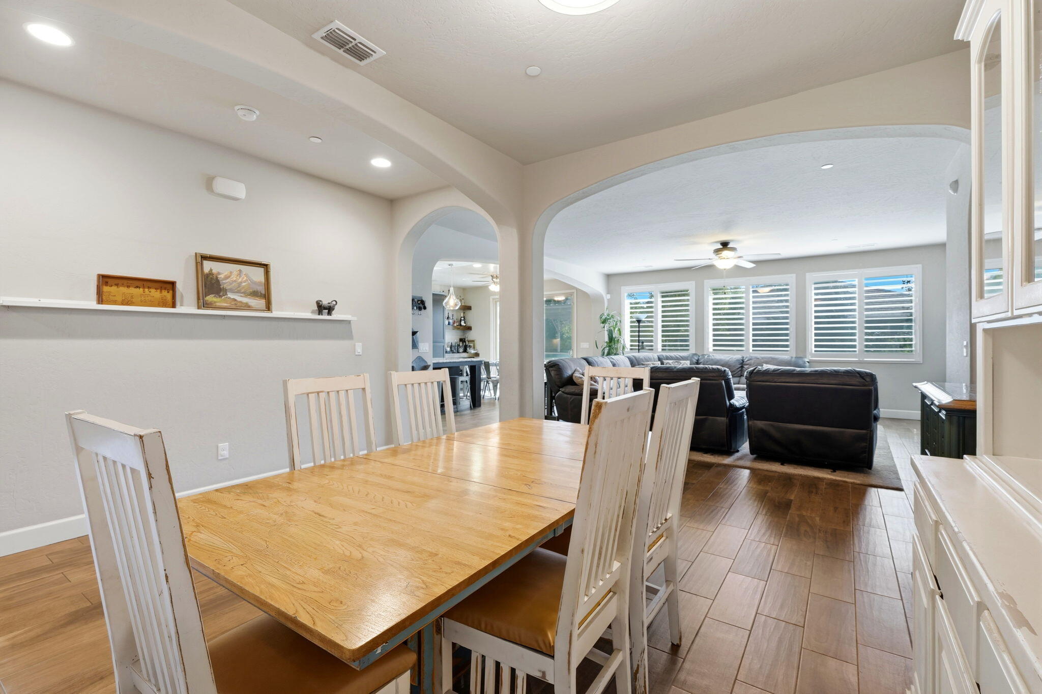 3531 W Perez Ave, Visalia, CA 93291