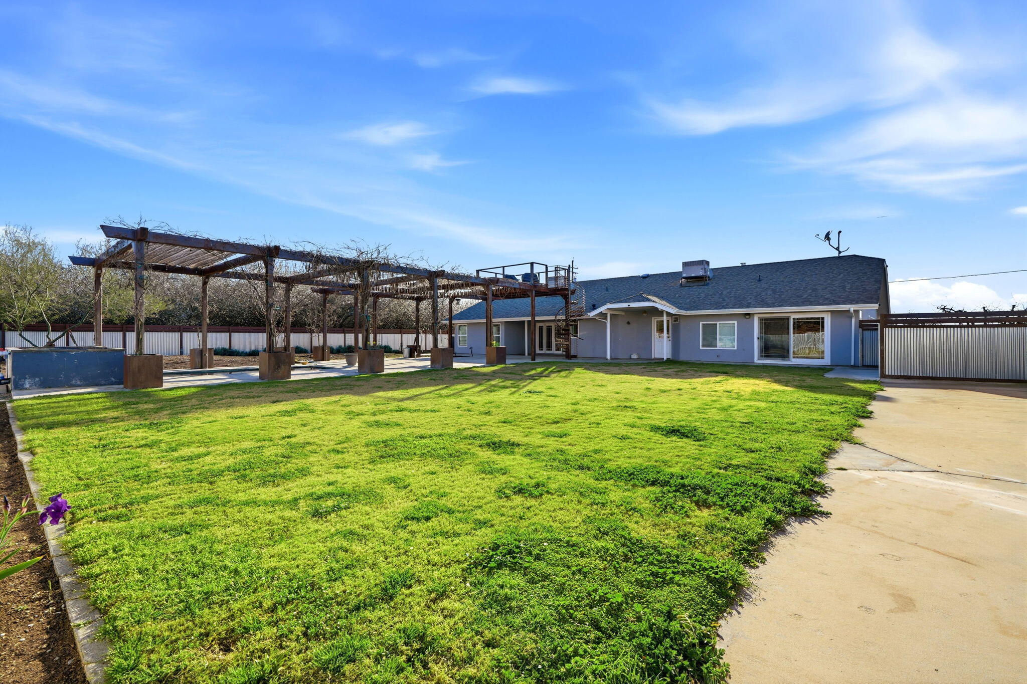 39532 Road 104, Dinuba, CA 93618