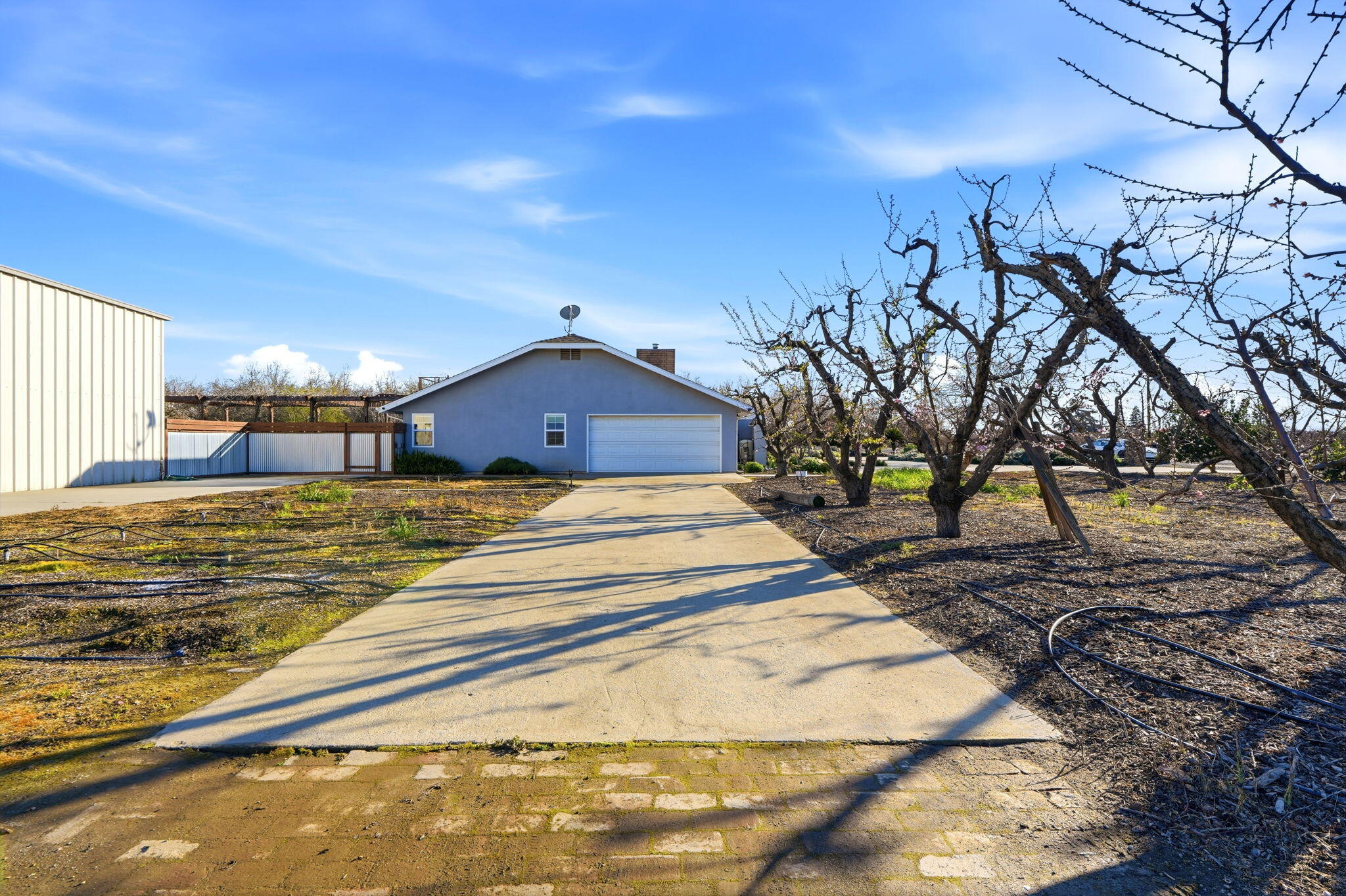 39532 Road 104, Dinuba, CA 93618