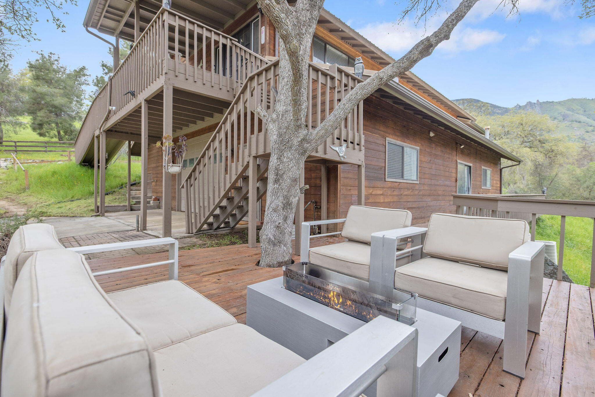 43677 Washburn Dr, Three Rivers, CA 93271