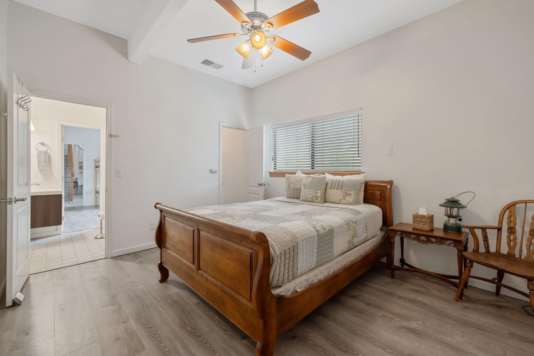 43677 Washburn Dr, Three Rivers, CA 93271