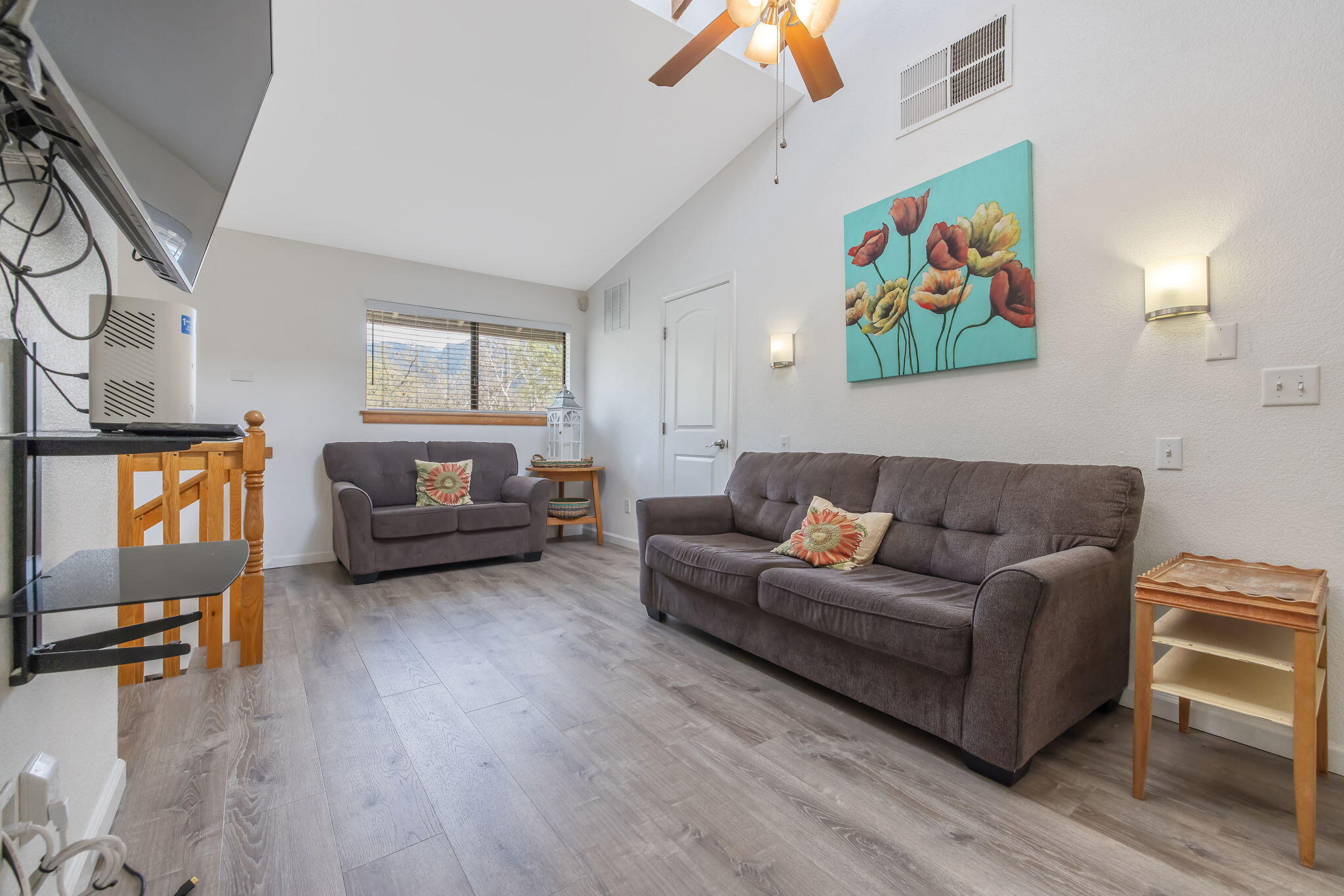 43677 Washburn Dr, Three Rivers, CA 93271