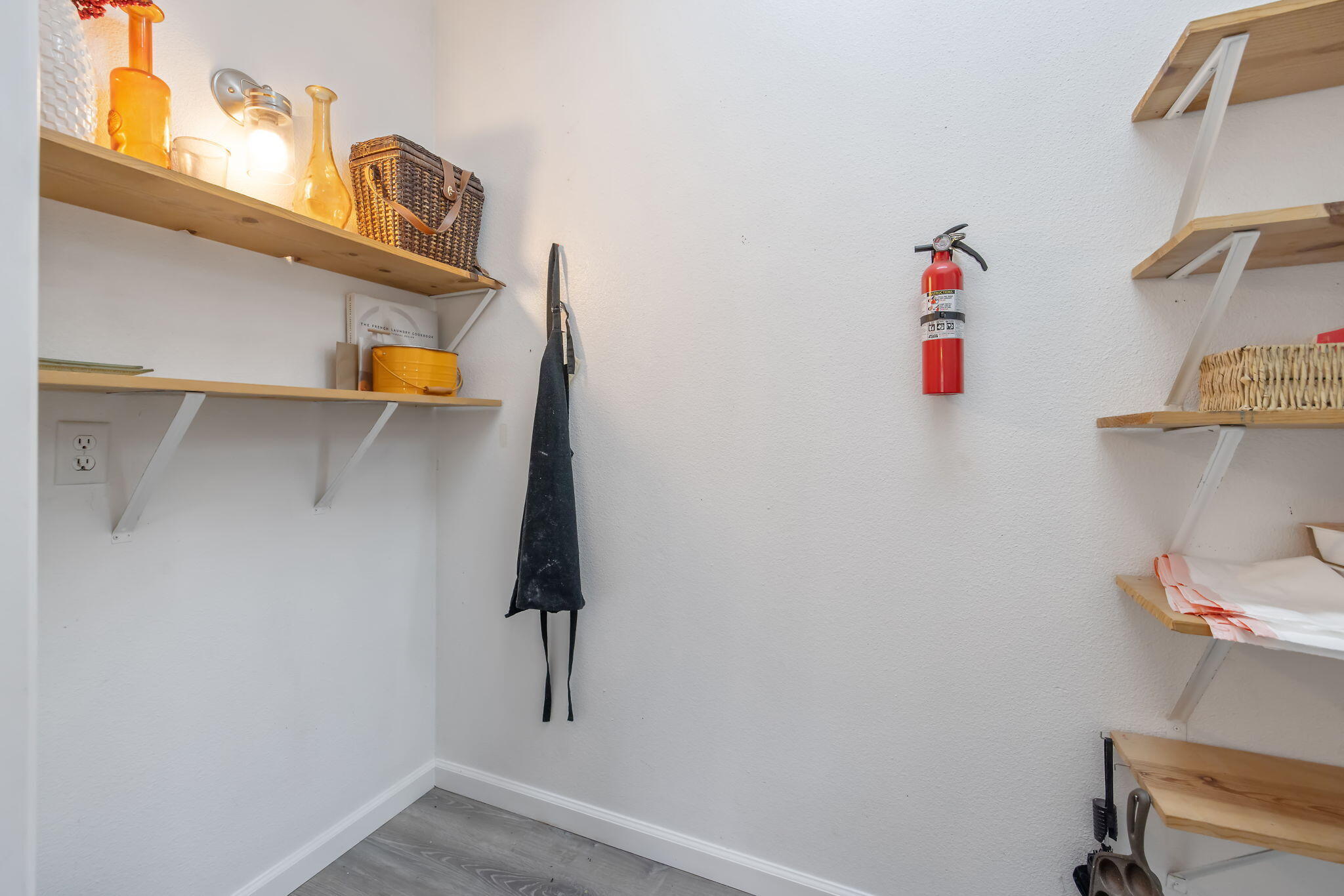 43677 Washburn Dr, Three Rivers, CA 93271