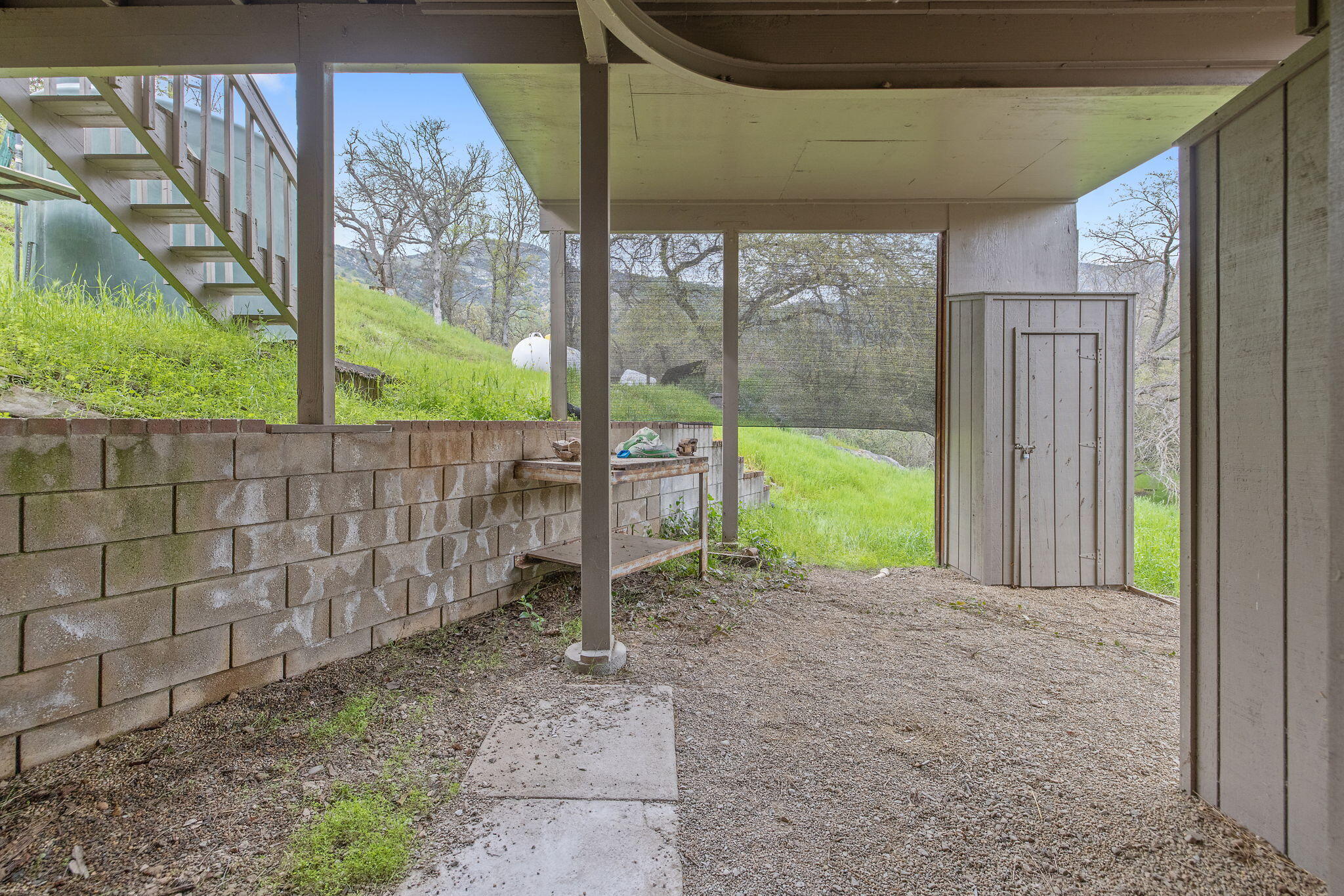 43677 Washburn Dr, Three Rivers, CA 93271