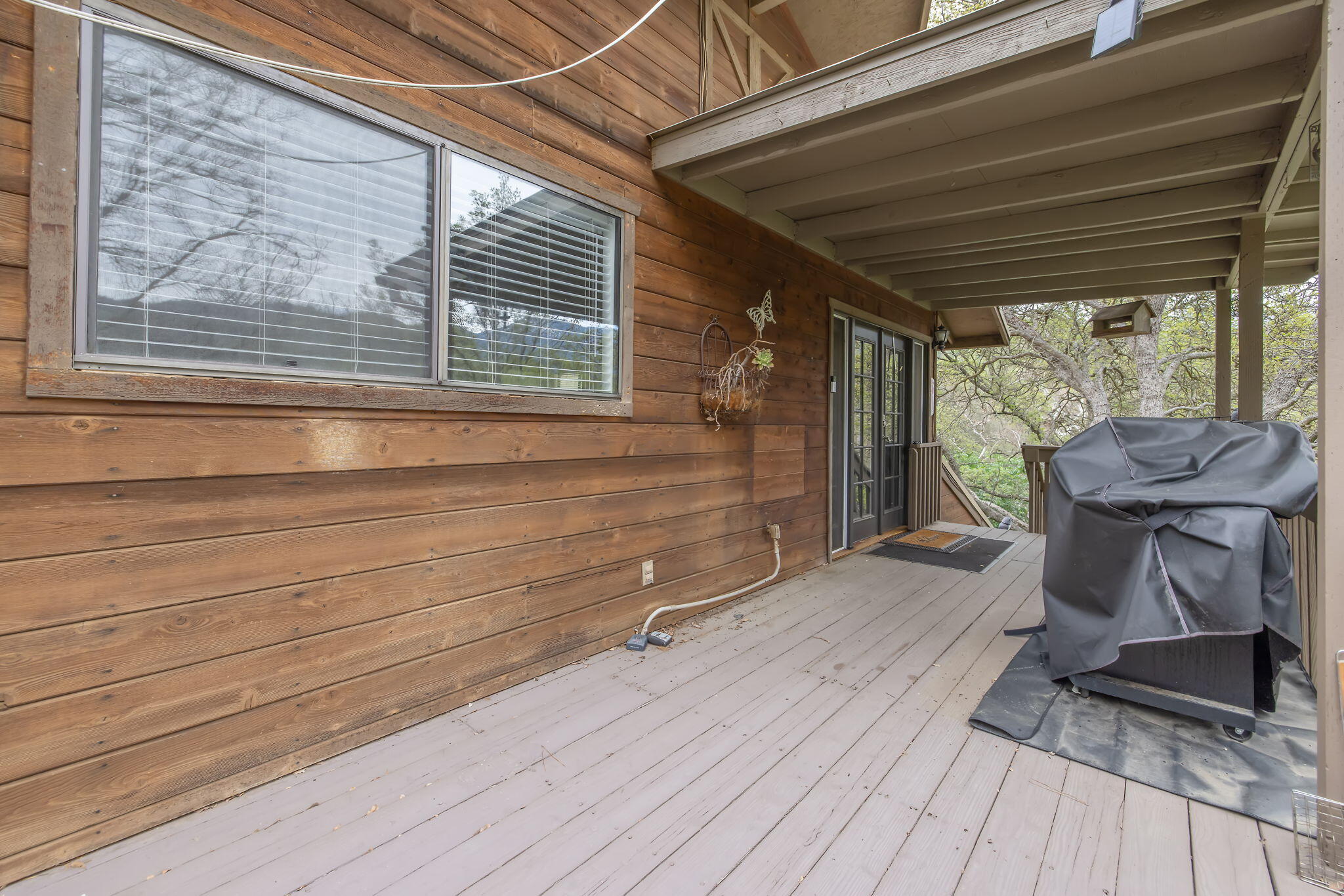 43677 Washburn Dr, Three Rivers, CA 93271