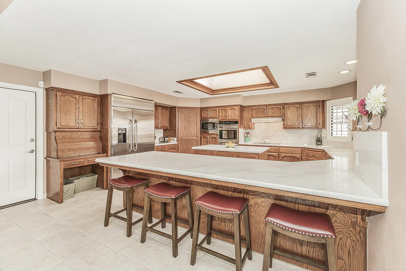 1405 W Flora Ave, Reedley, CA 93654