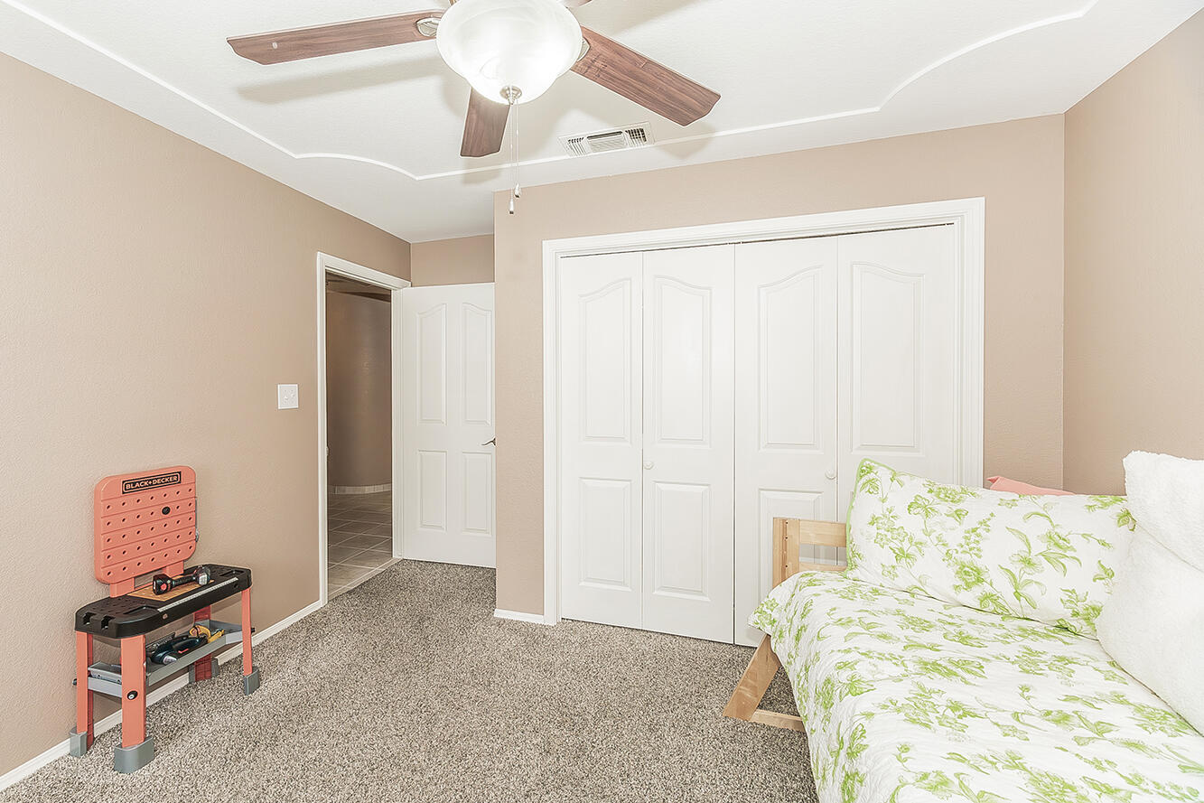 1405 W Flora Ave, Reedley, CA 93654