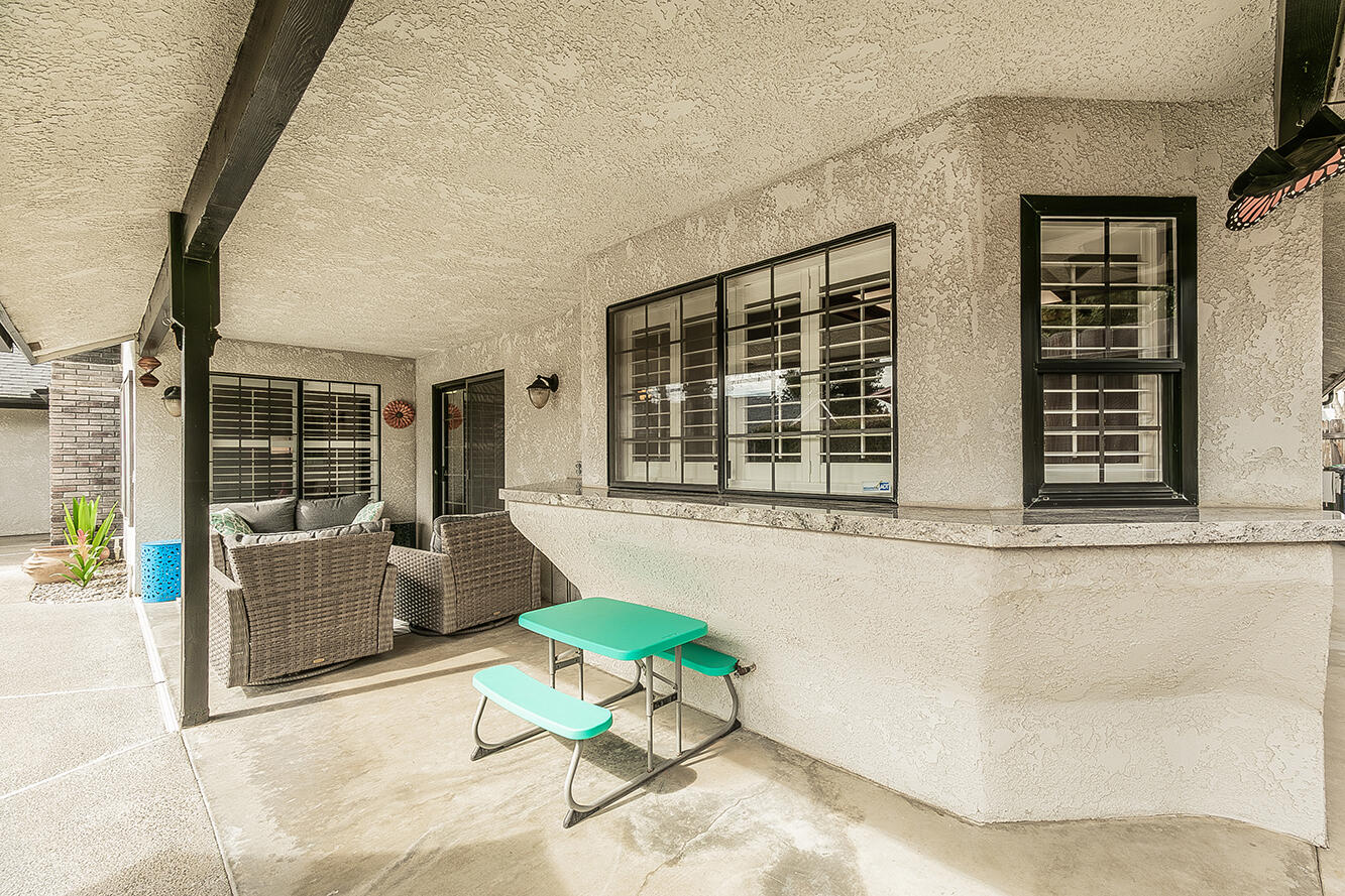 1405 W Flora Ave, Reedley, CA 93654