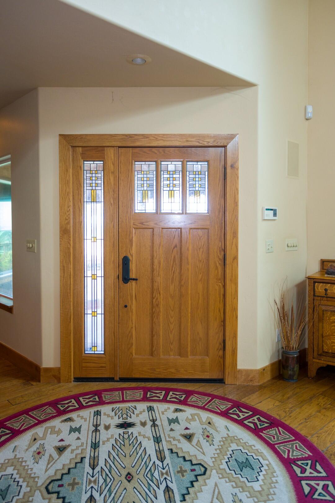 24211 Johns Dr, Porterville, CA 93257