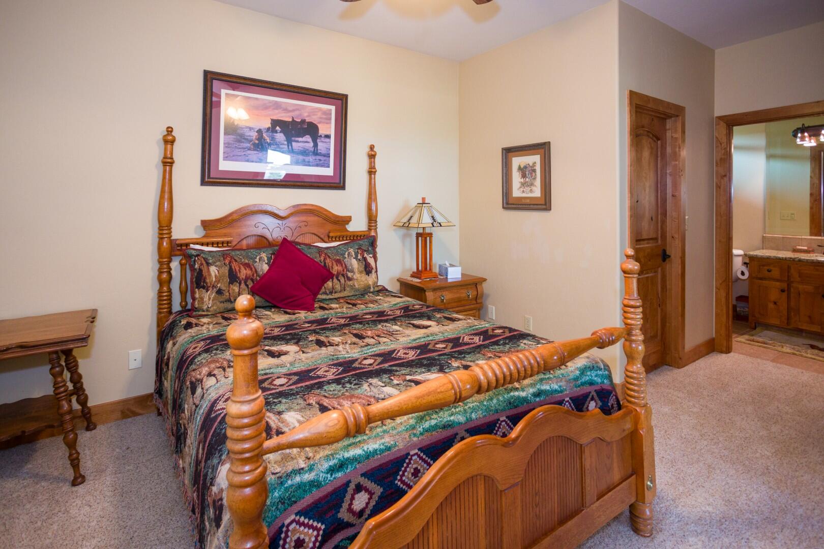 24211 Johns Dr, Porterville, CA 93257