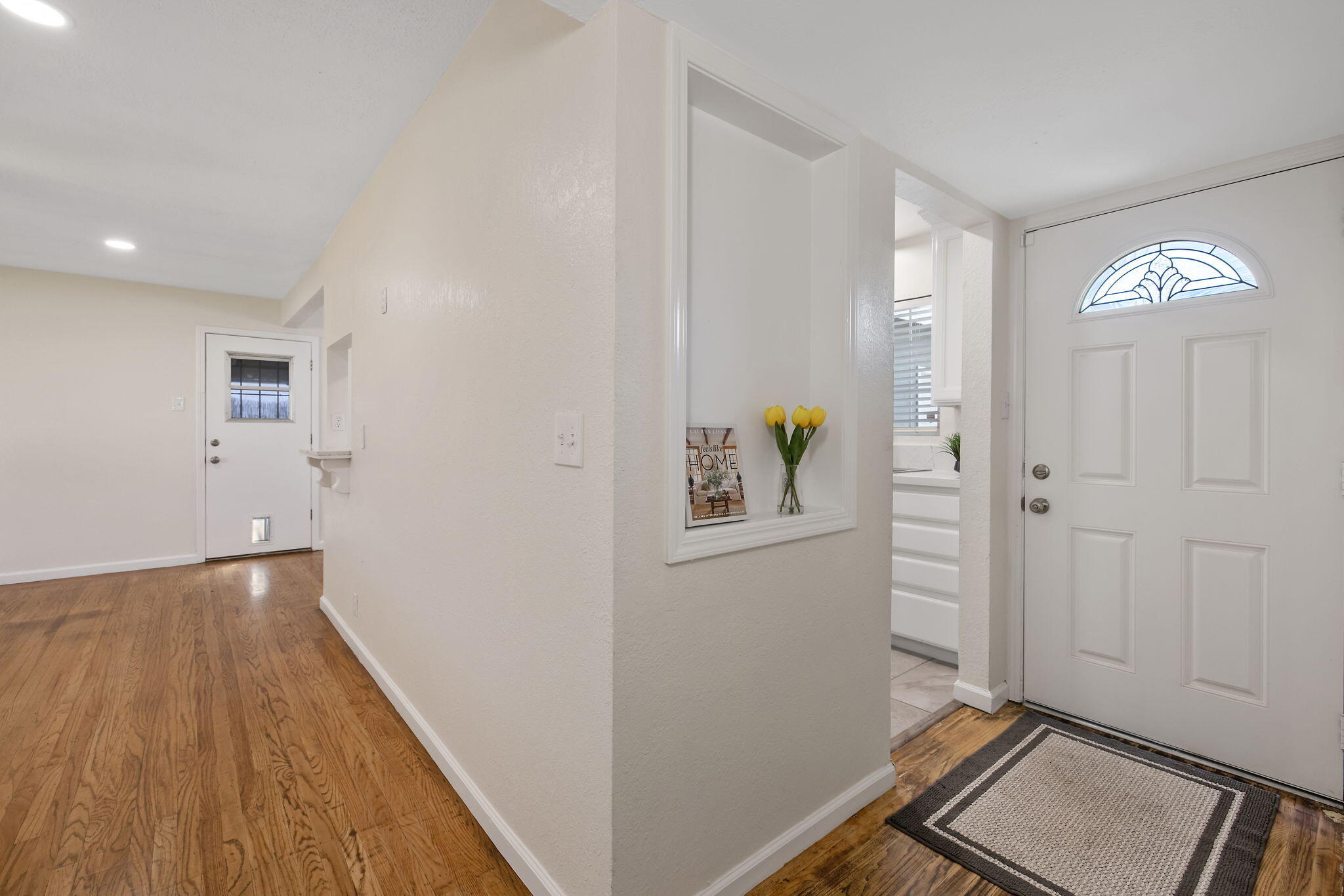 2528 W Howard Ave, Visalia, CA 93277