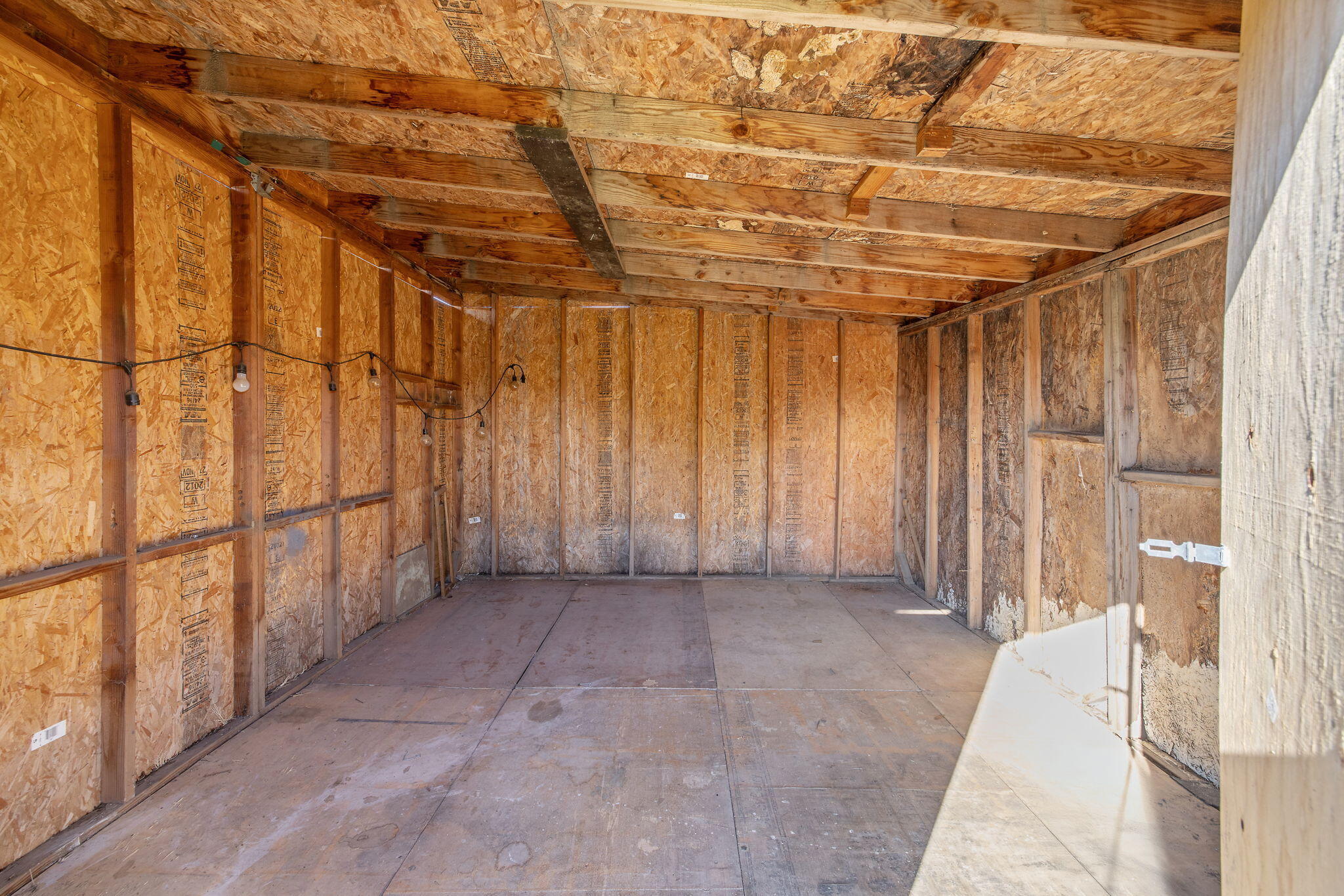 2528 W Howard Ave, Visalia, CA 93277