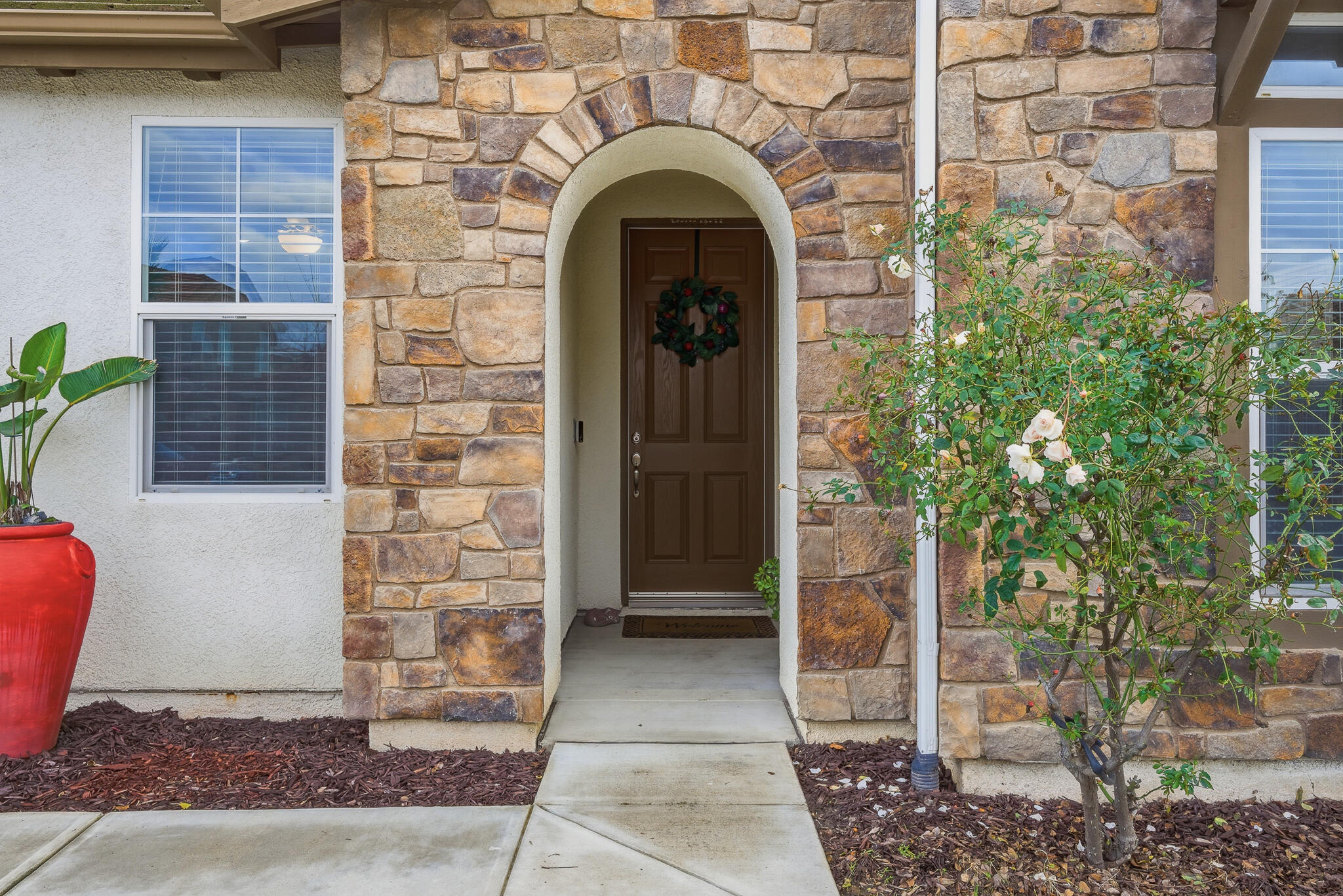 2539 W Allen Ave, Visalia, CA 93291