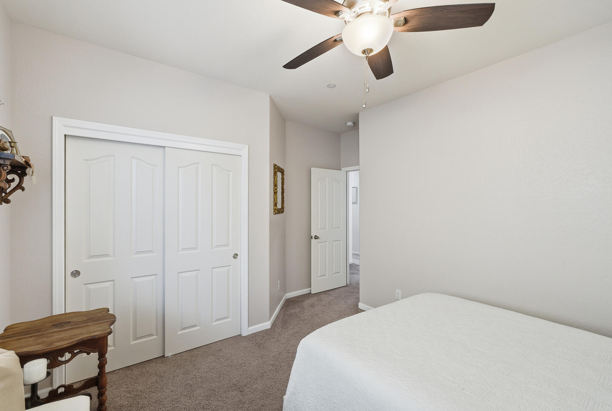 2539 W Allen Ave, Visalia, CA 93291