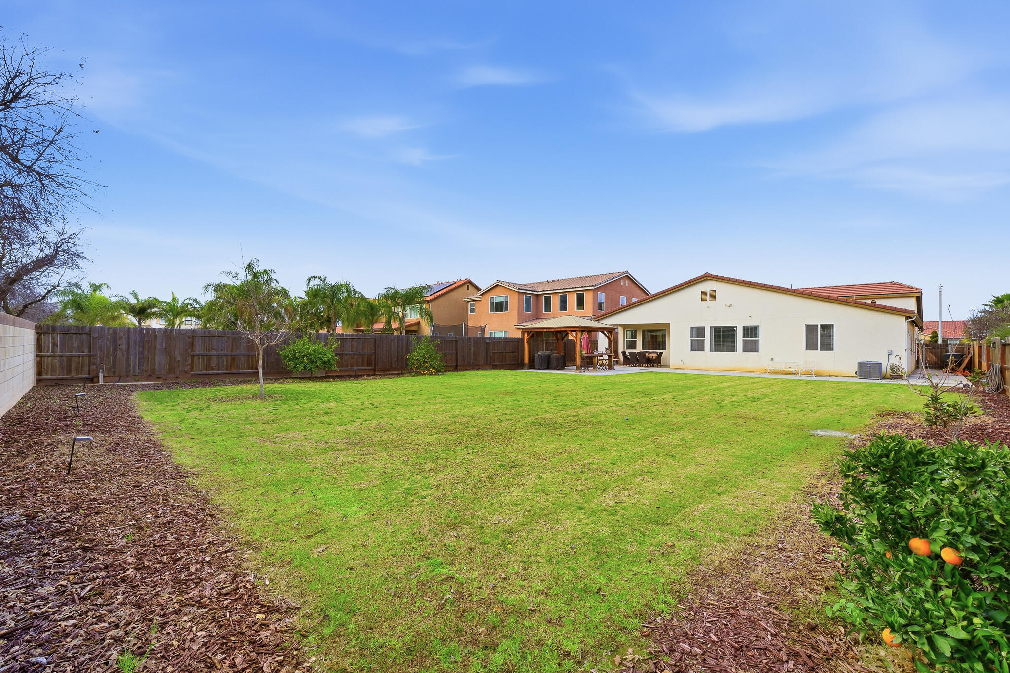 2539 W Allen Ave, Visalia, CA 93291