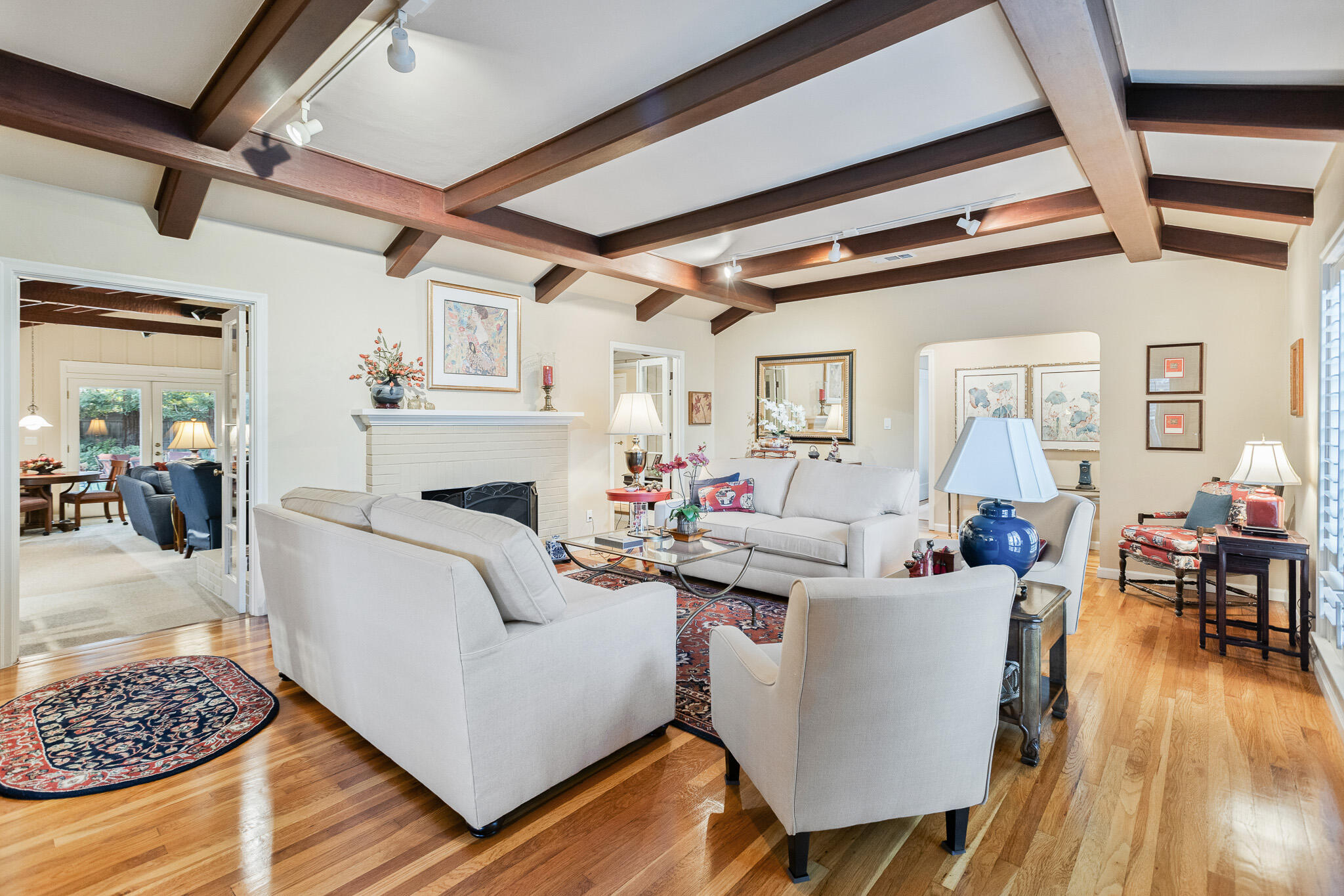 407 N Todd St, Visalia, CA 93291